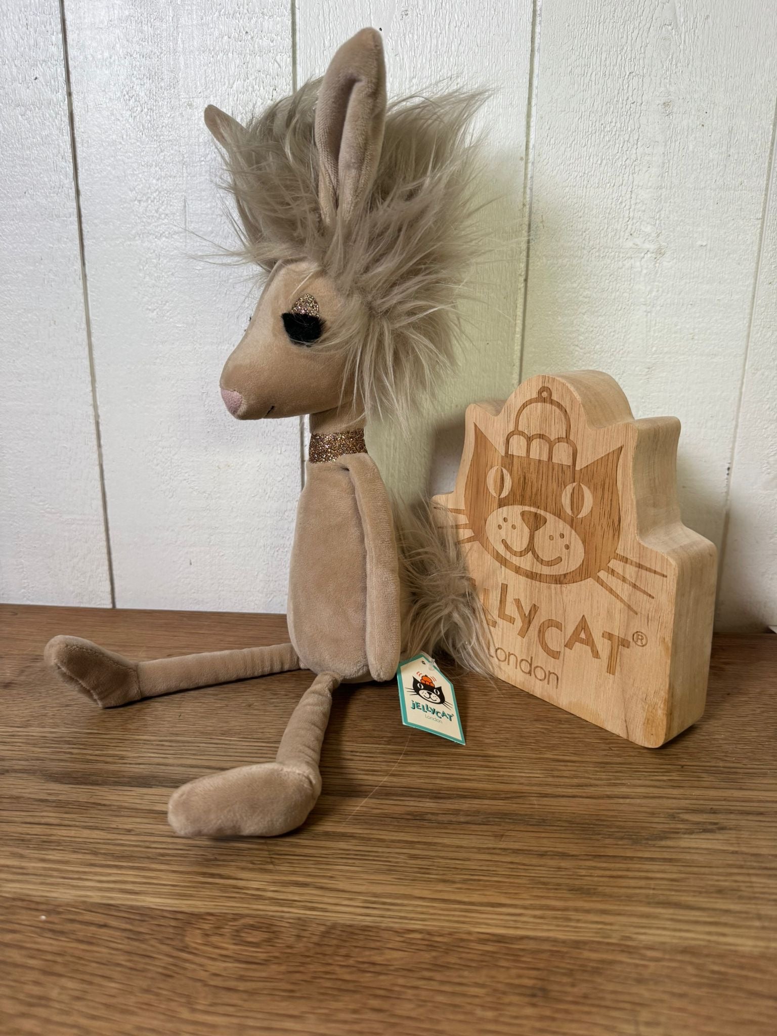Jellycat Swellegent Vivien Hare