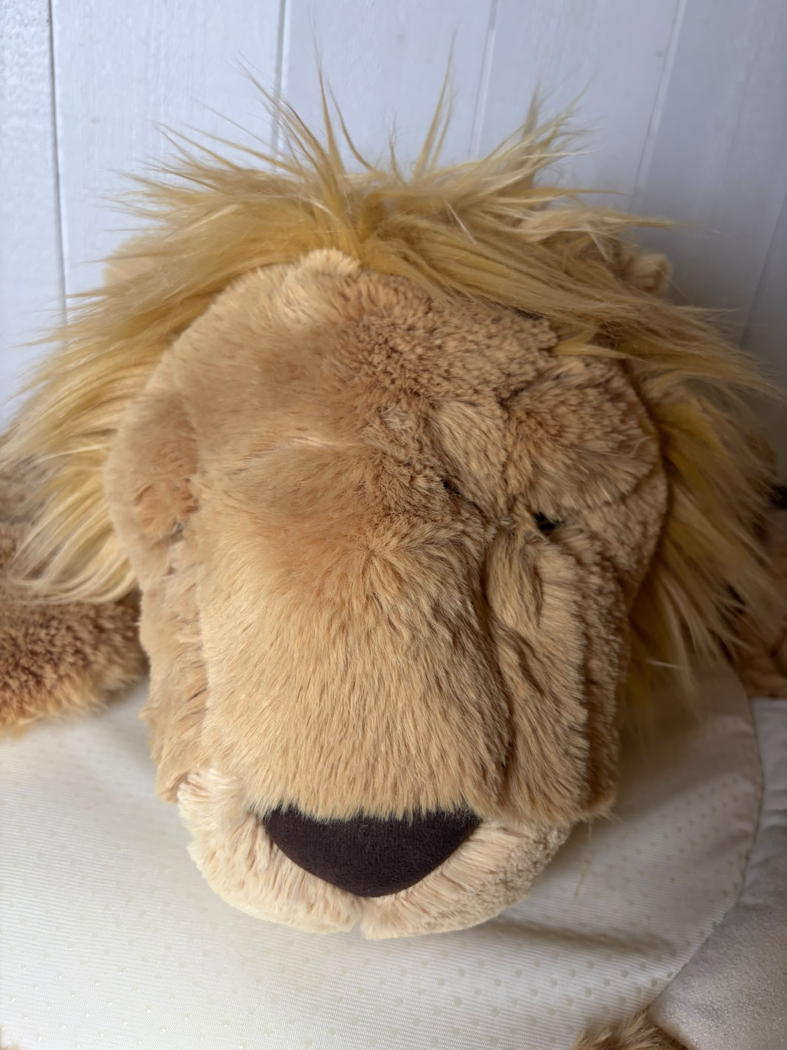 Jellycat Leonardo Lion Playmat