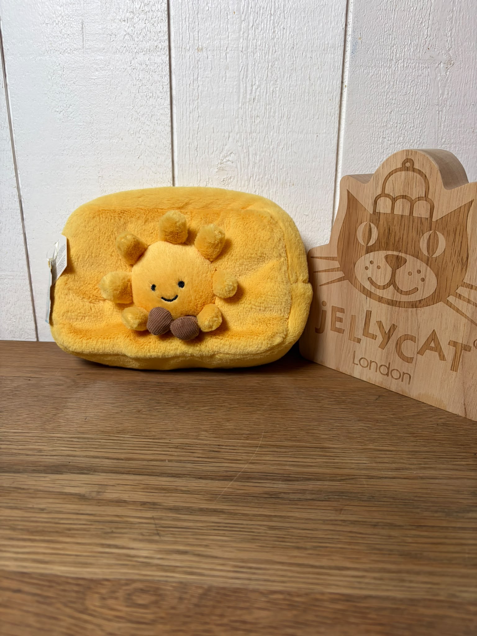 Jellycat Amuseable Sun Pouch