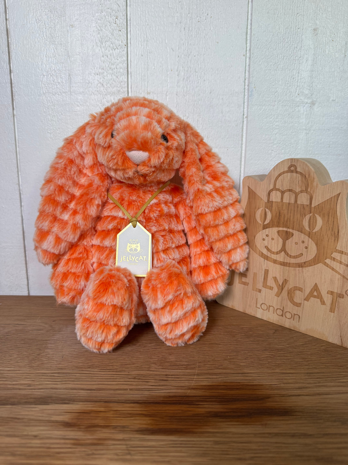 Jellycat Fizzleskip Bunny