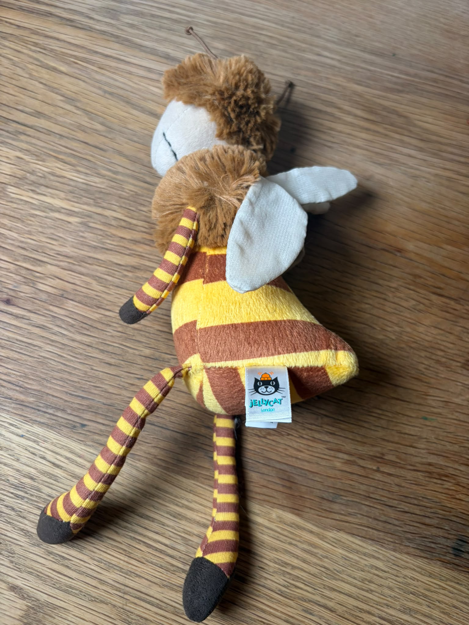 Jellycat Bugbelle Bee