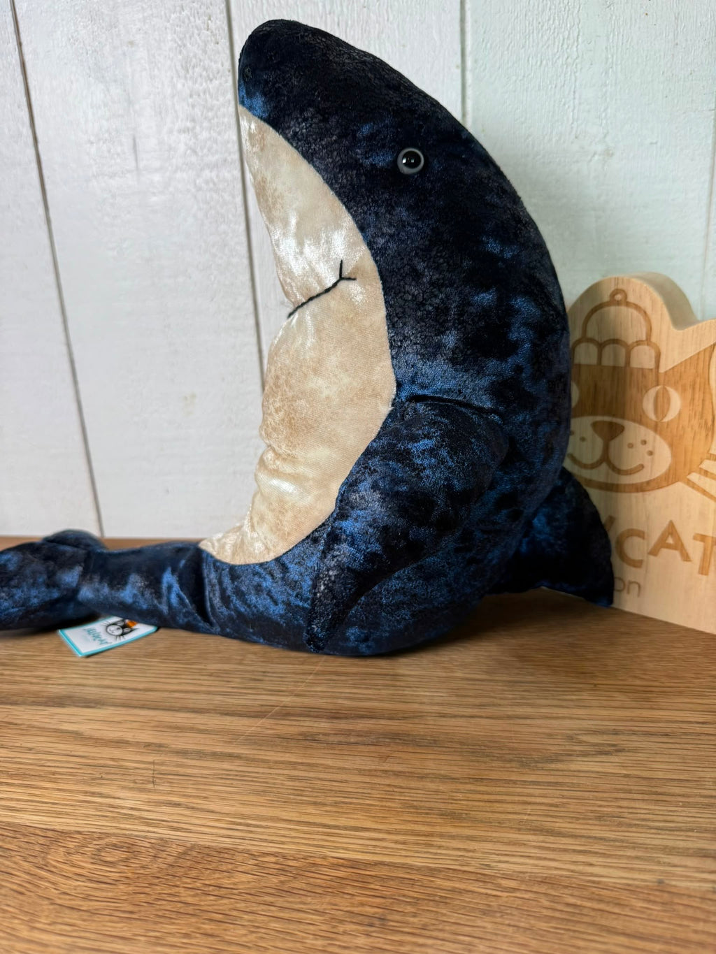 Jellycat Victor Great White Shark
