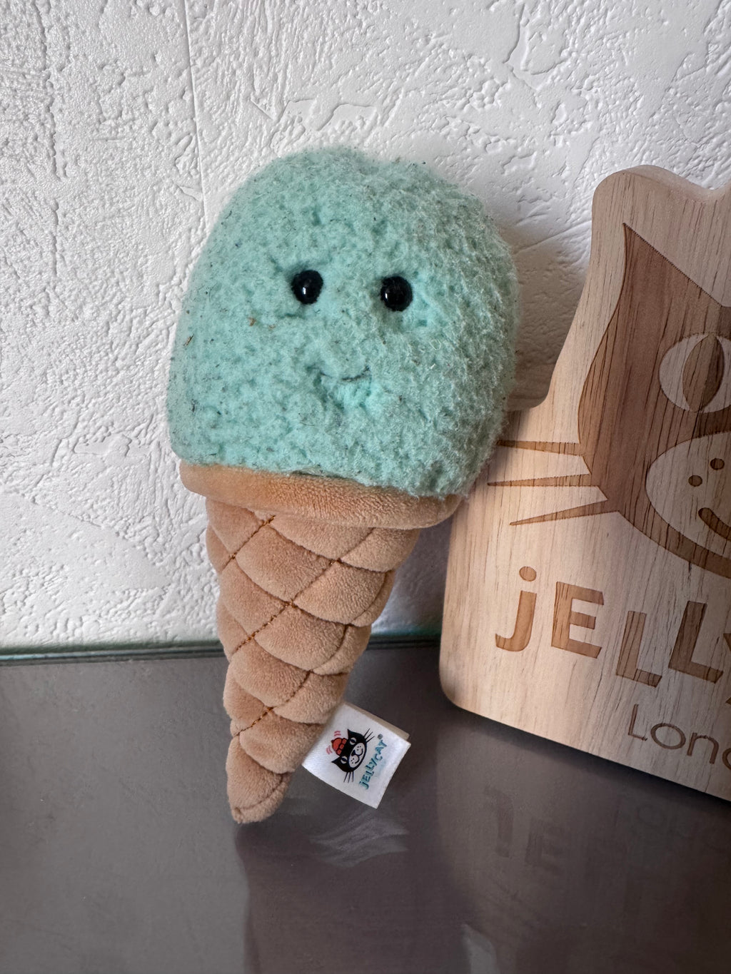Jellycat Irresistible Mint Ice Cream