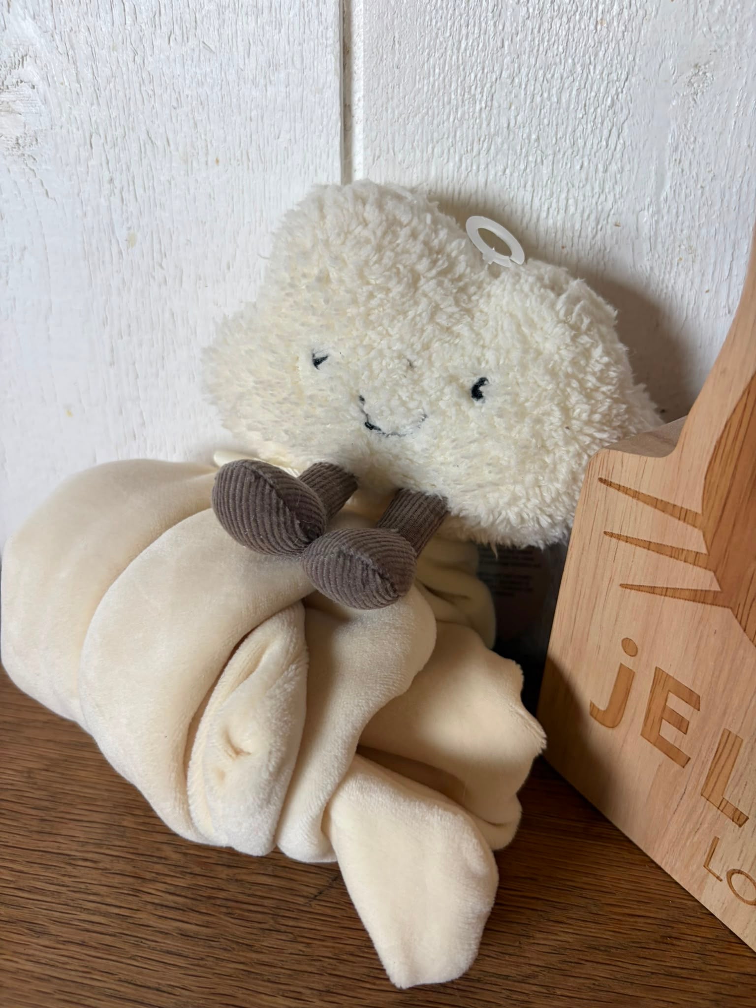 Jellycat Amuseable Cloud Soother- Original