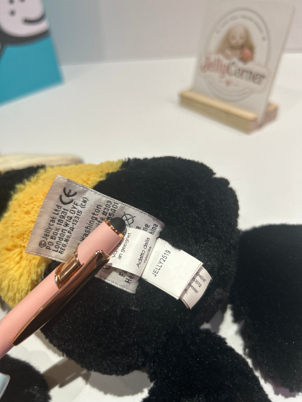 Jellycat Medium Bashful Bee - Original