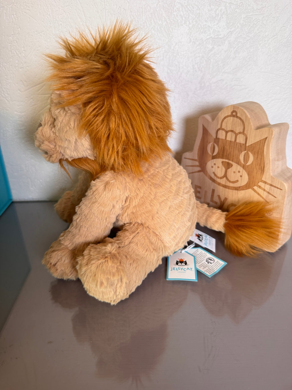 Medium Fuddlewuddle lion