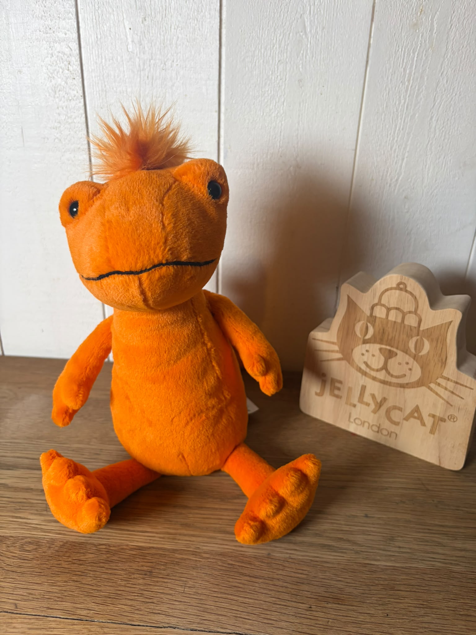 Jellycat Cruz Crested Newt