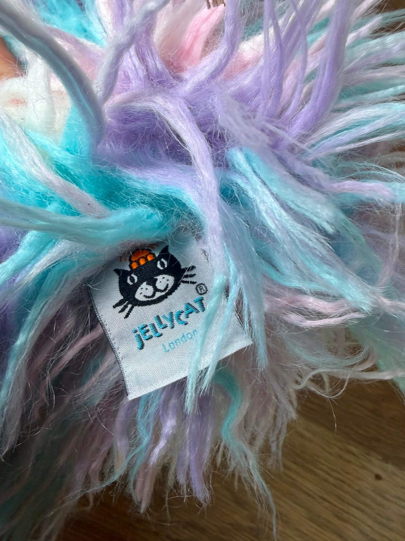 Jellycat Lovely Llama