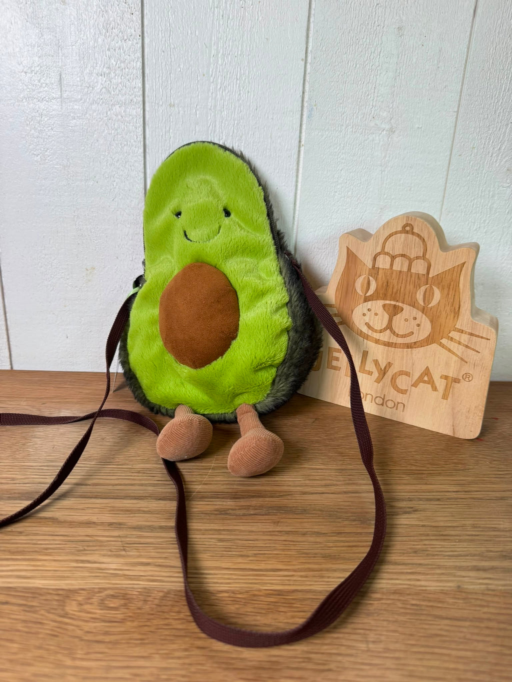 Jellycat Amuseable Avocado Bag