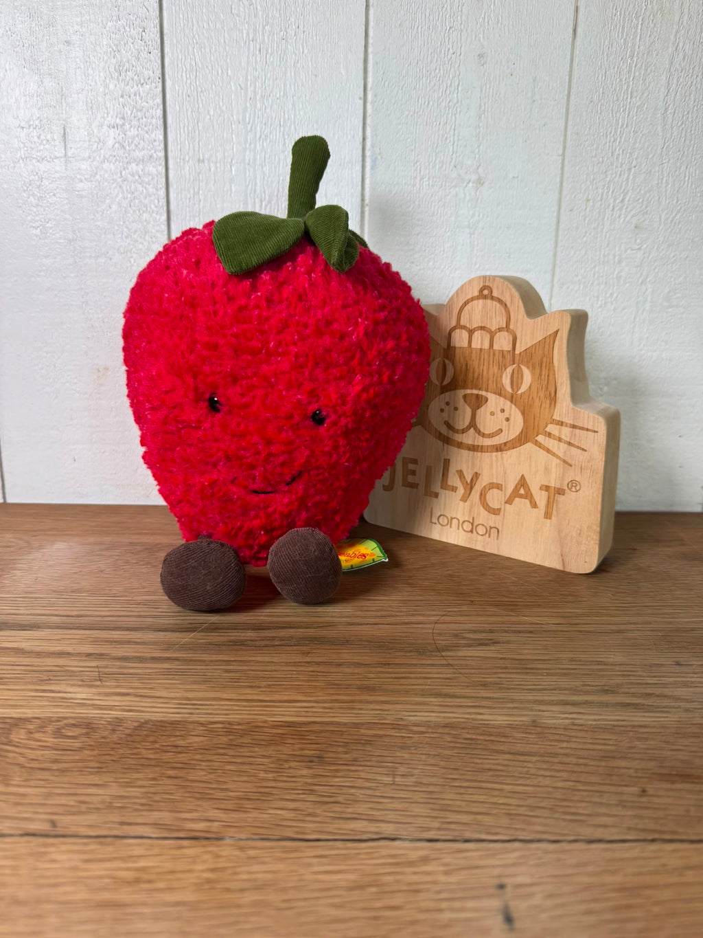 Jellycat Amuseable Strawberry - Original