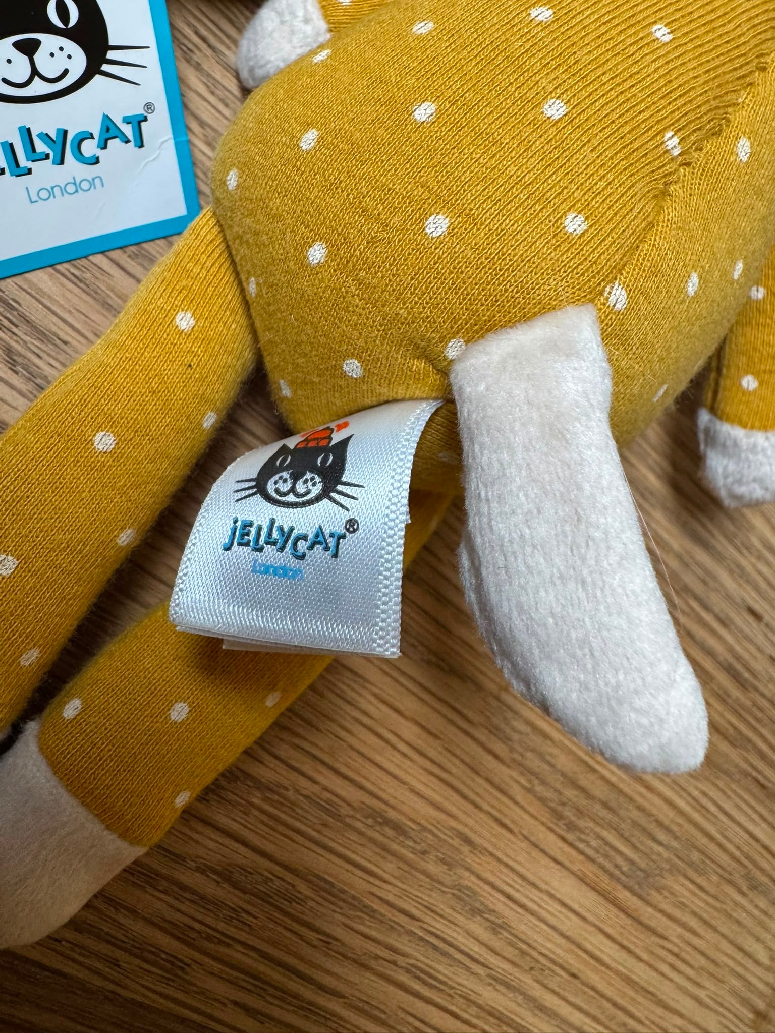 Jellycat Snuggler Puppy