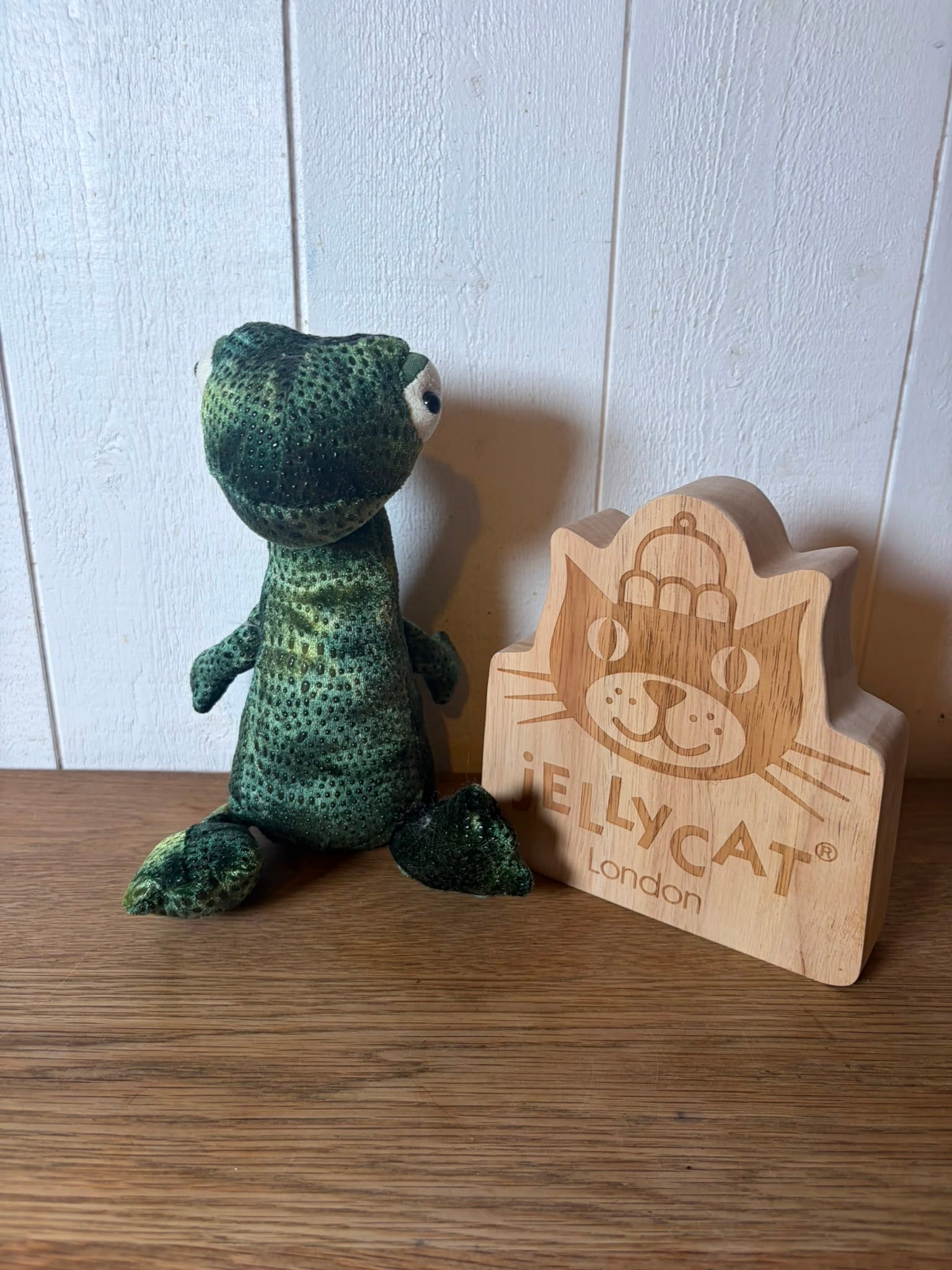 Jellycat Larry Lizard