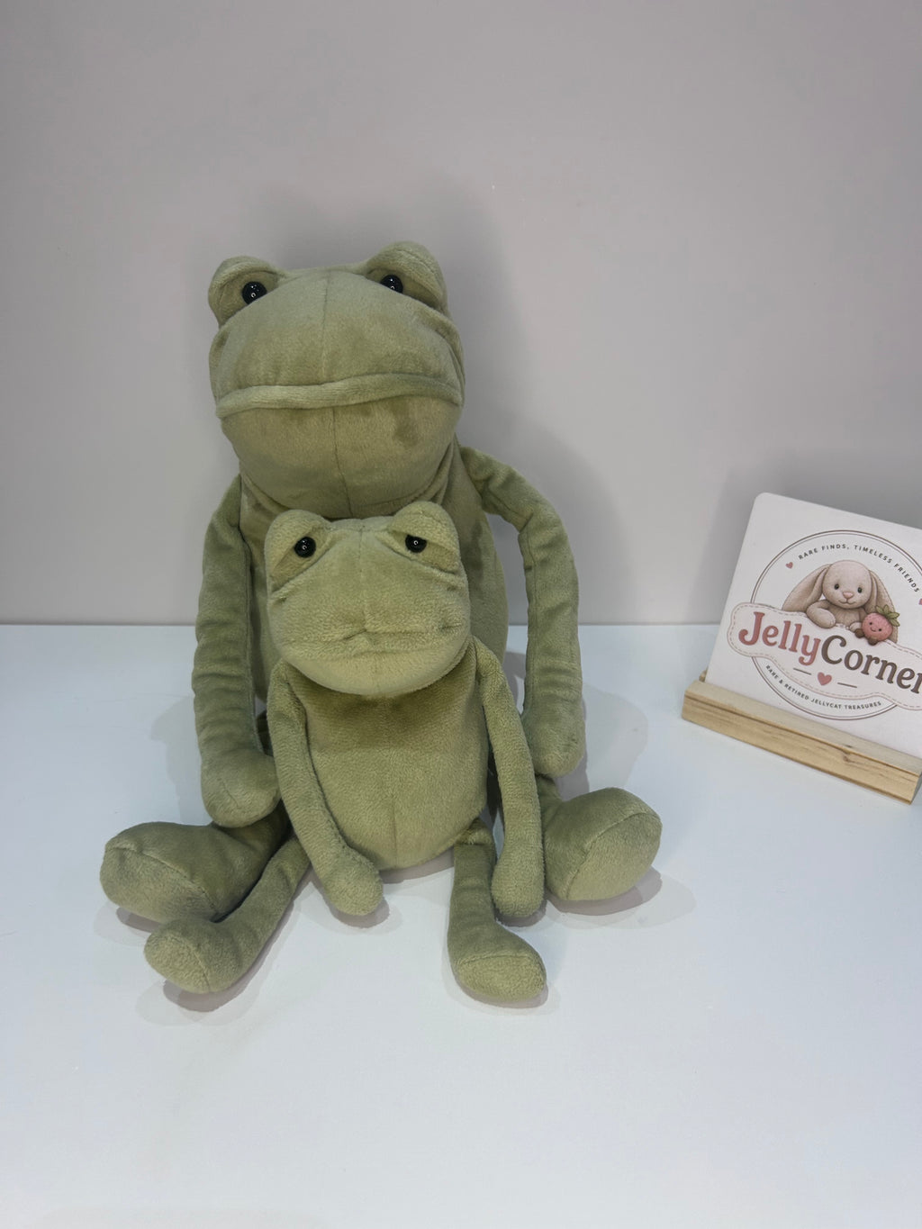 Heritage Little Fergus Frog