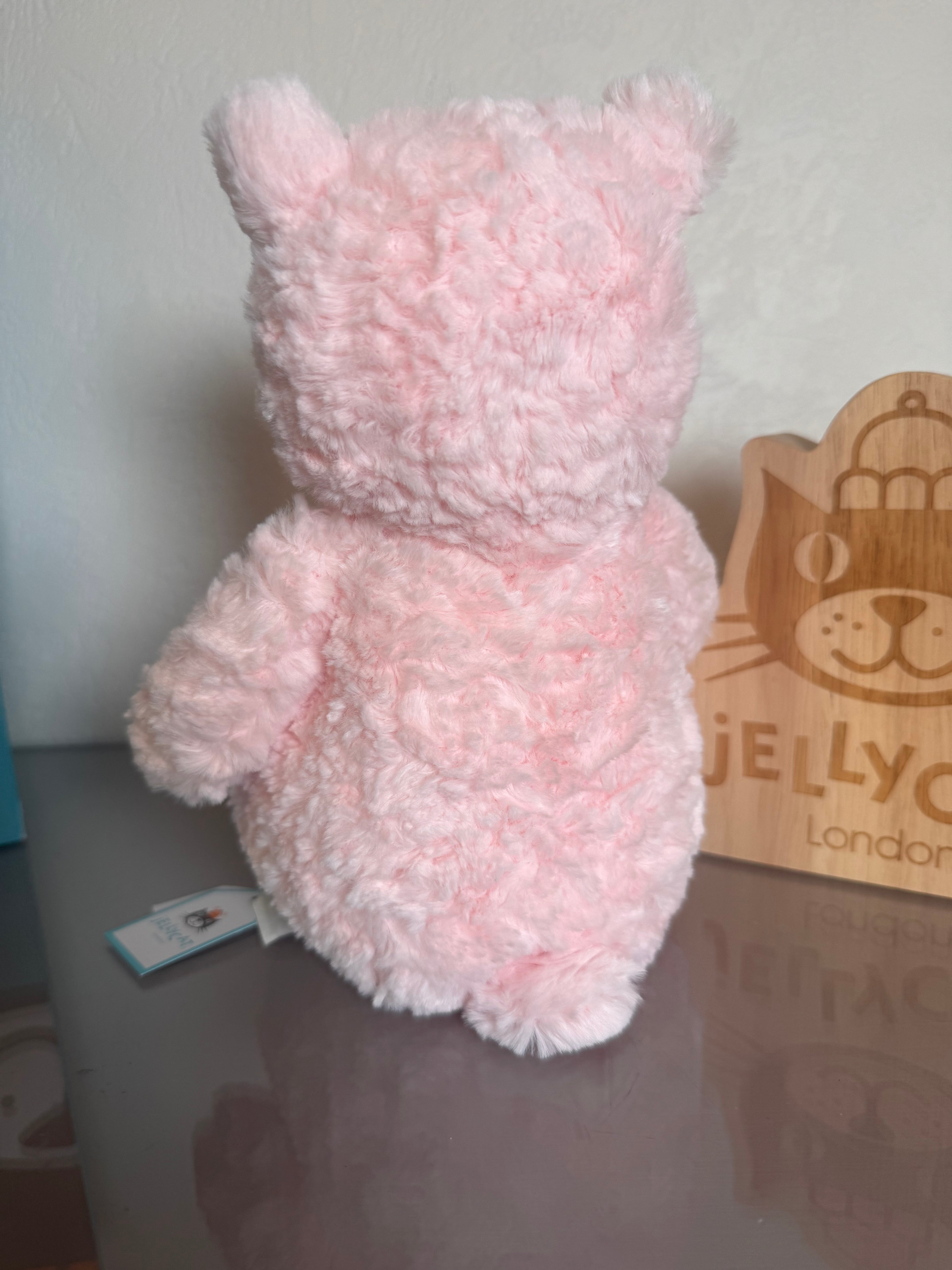 Leola bear