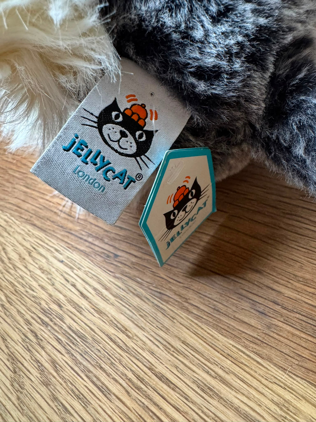 Jellycat Lawrence Schnauzer ￼