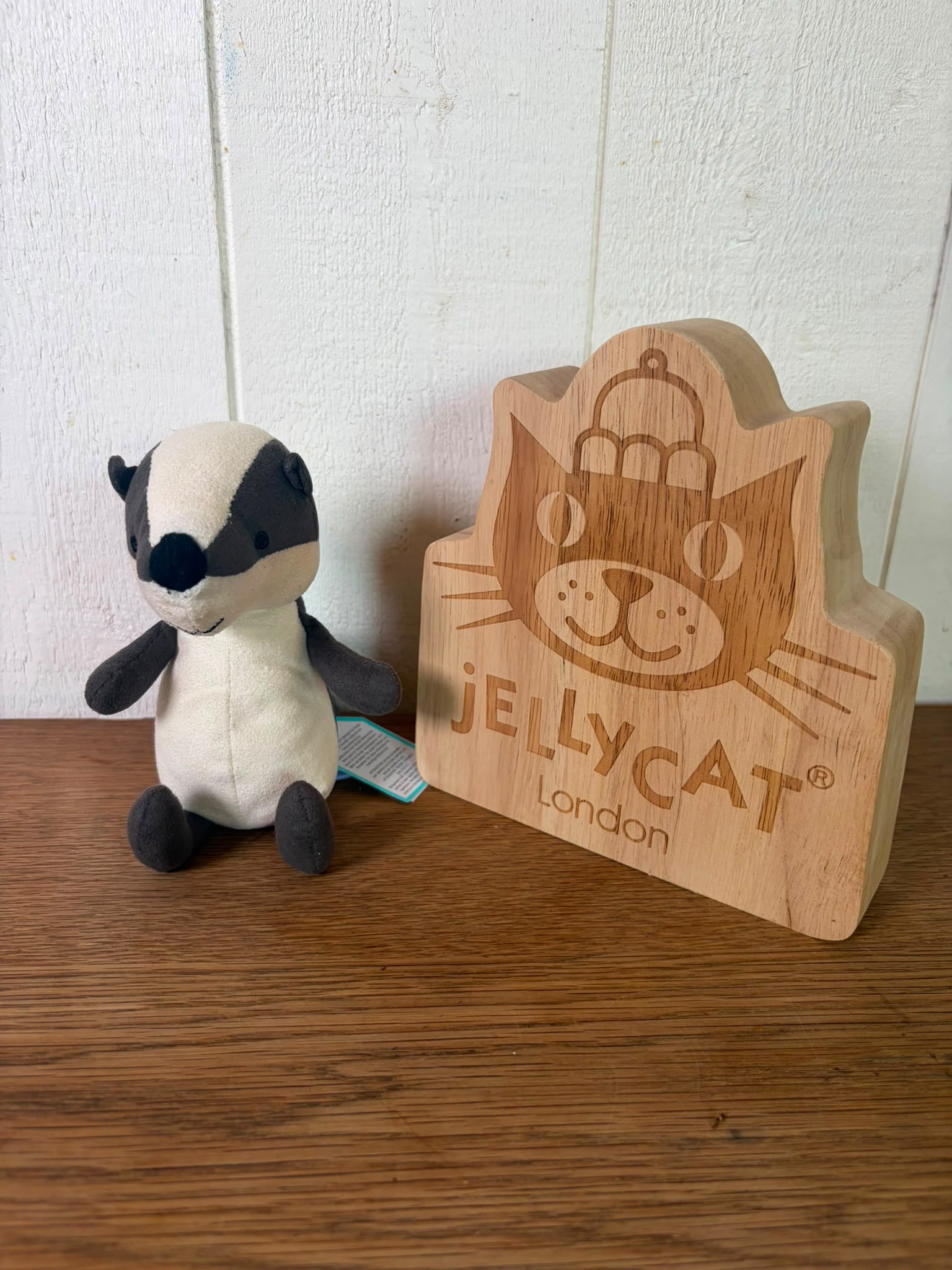 Jellycat Sudetta Badger