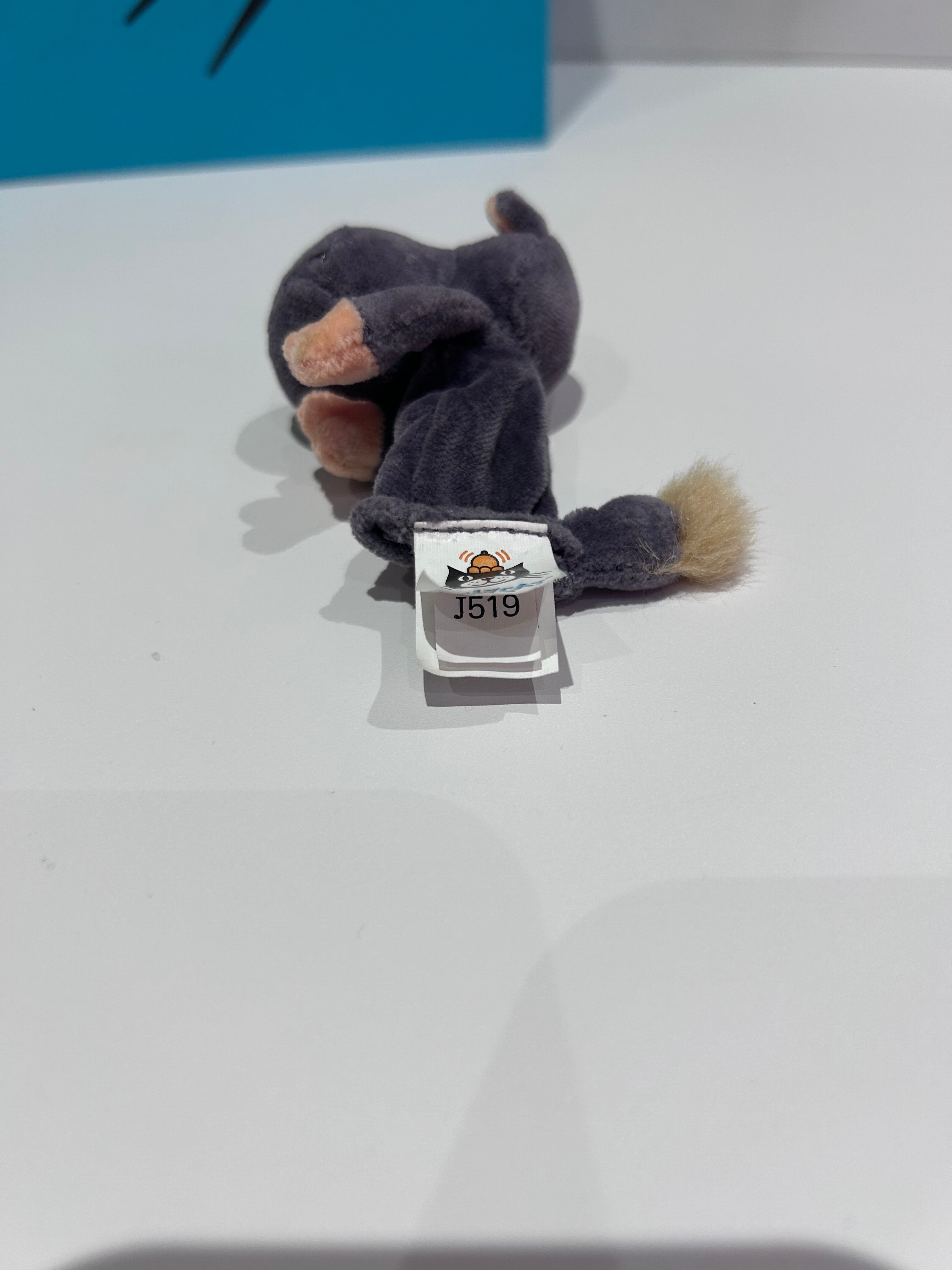 Jellycat Finger Puppet Hippo ~ 1