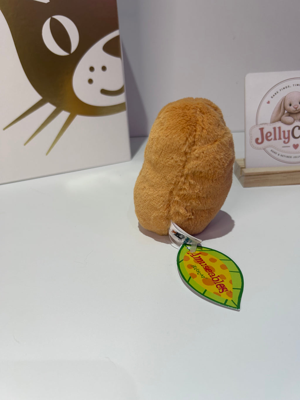 Jellycat Amuseable Bean- Leaf Tag