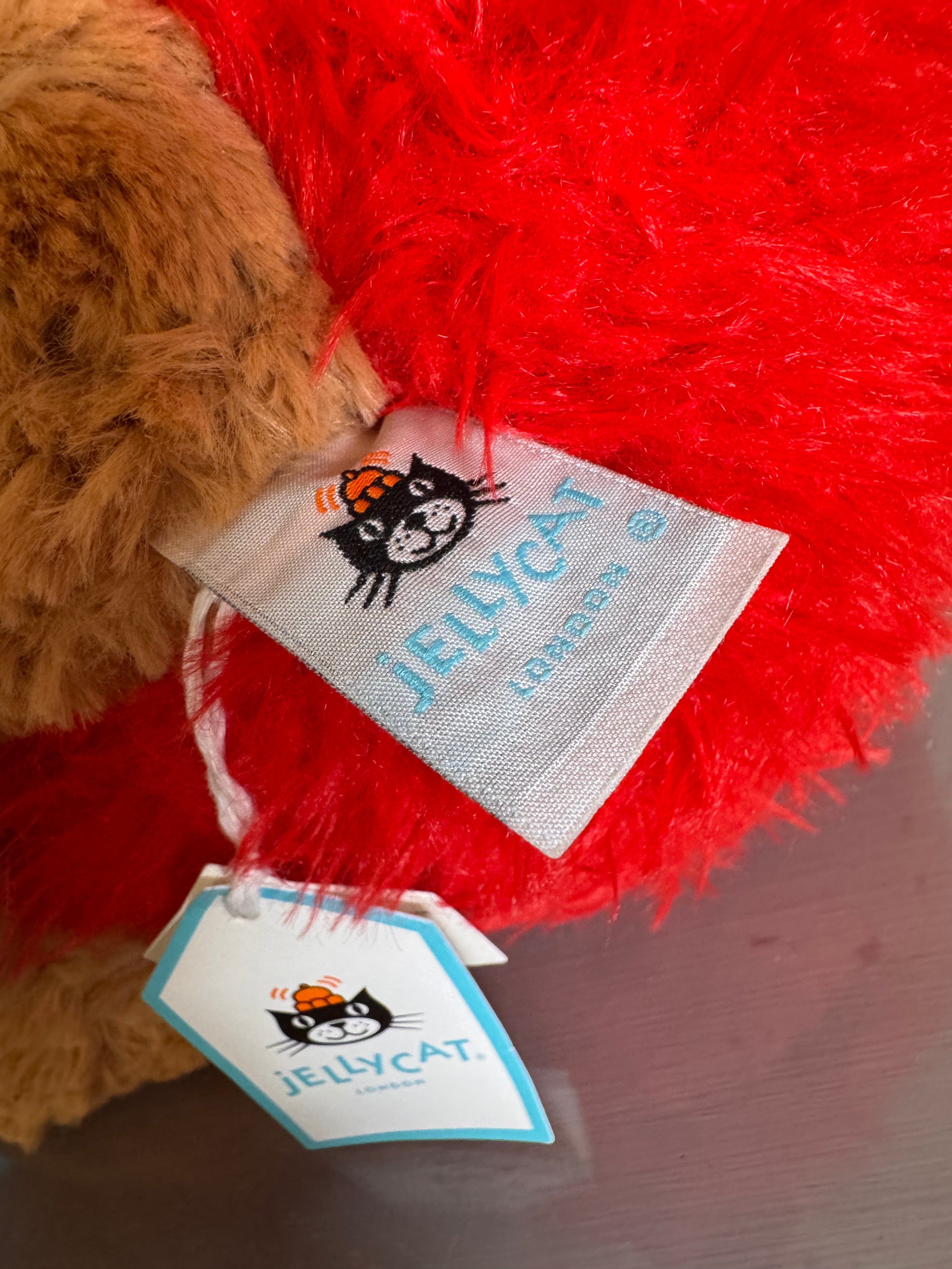 Bartholomew Bear “Heartthrob” – The Jelly Corner