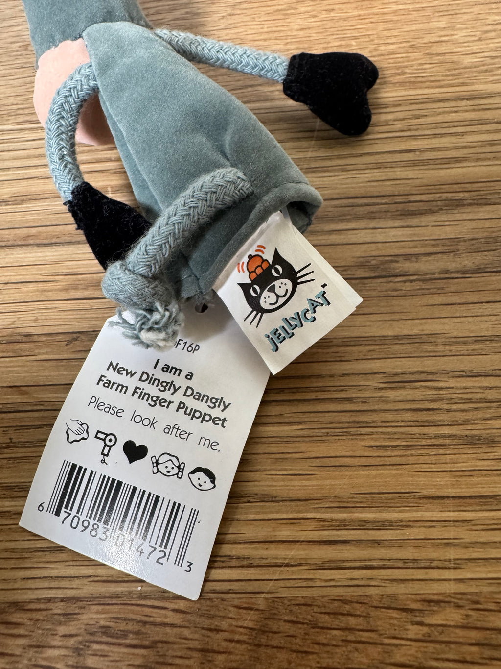 Jellycat New Dingly Dangly Farm Finger Puppet