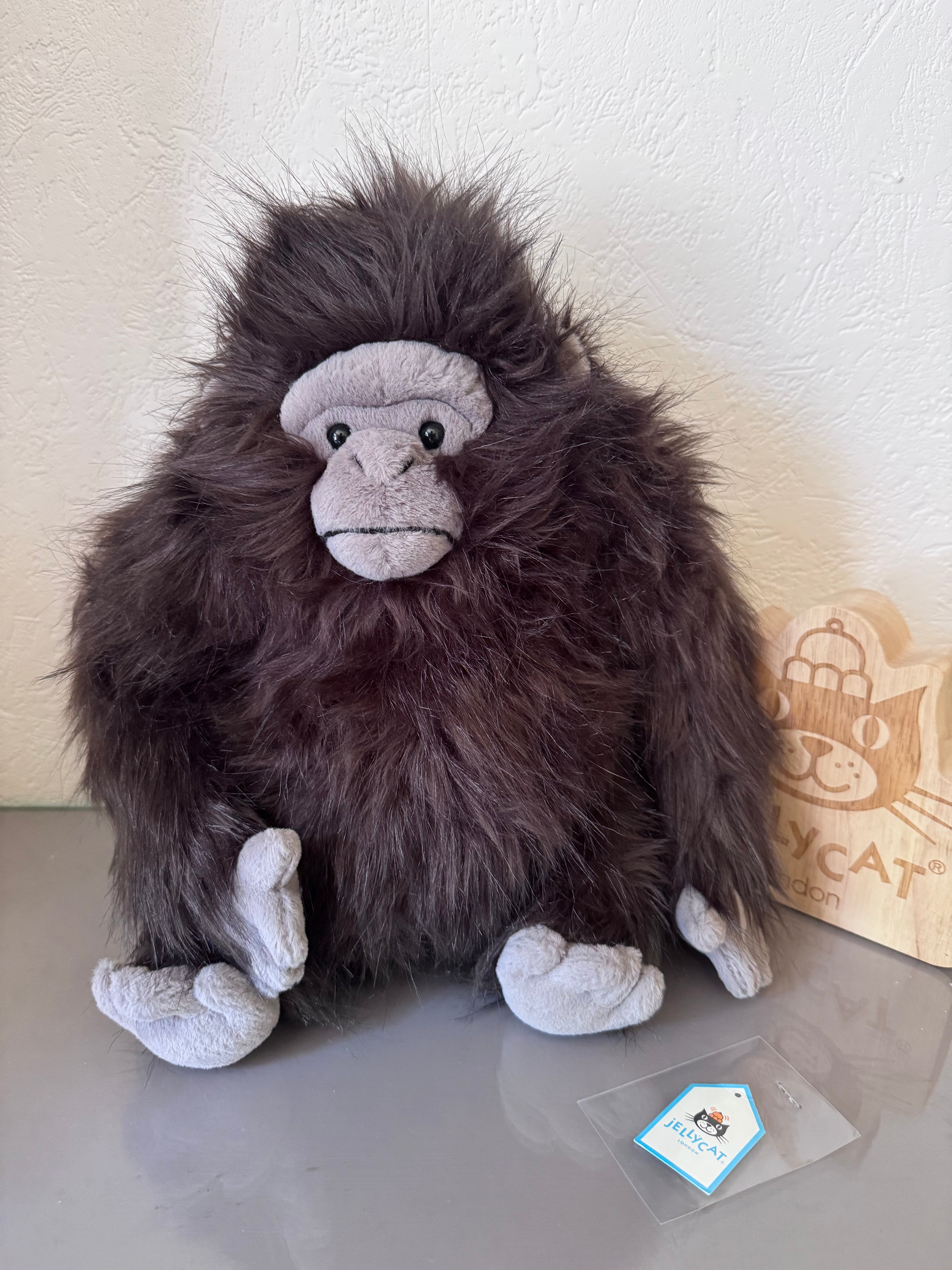 Jellycat Gomez Gorilla | Hang Tags Detached