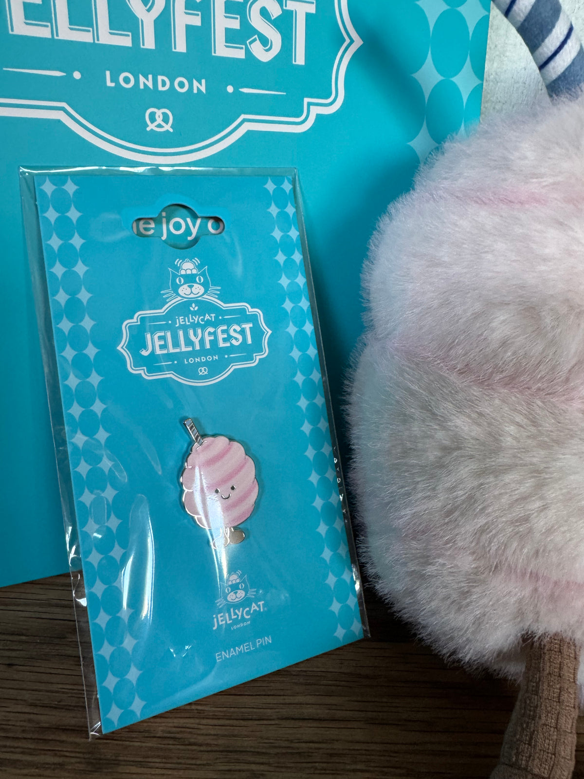 Jellycat Amuseables Kathrin Candy Floss + Pin + Sticker | Jellyfest Berlin Exclusive