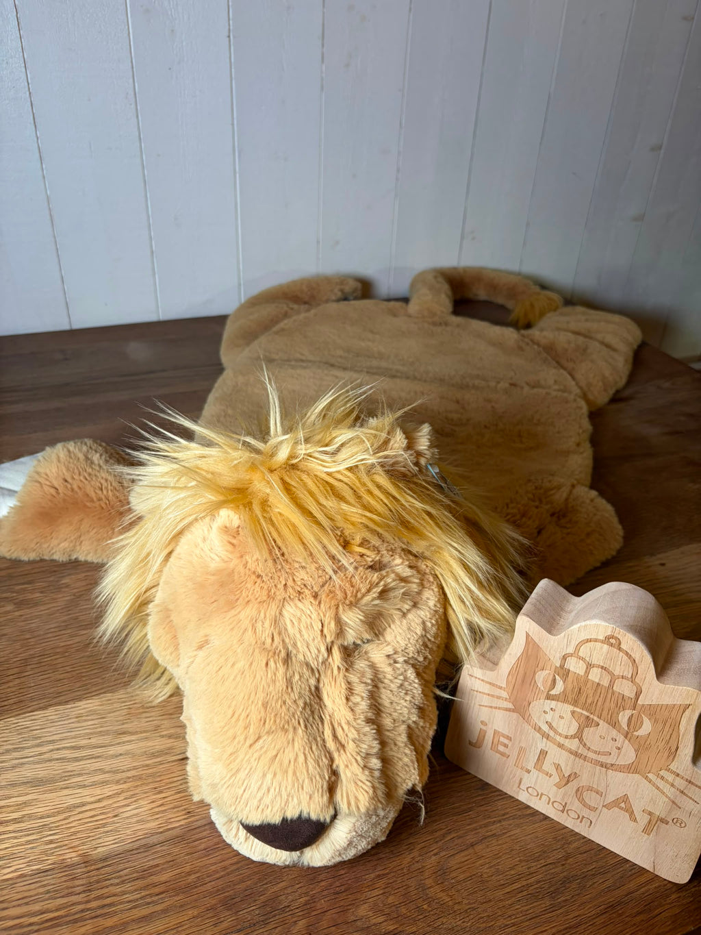 Jellycat Leonardo Lion Playmat