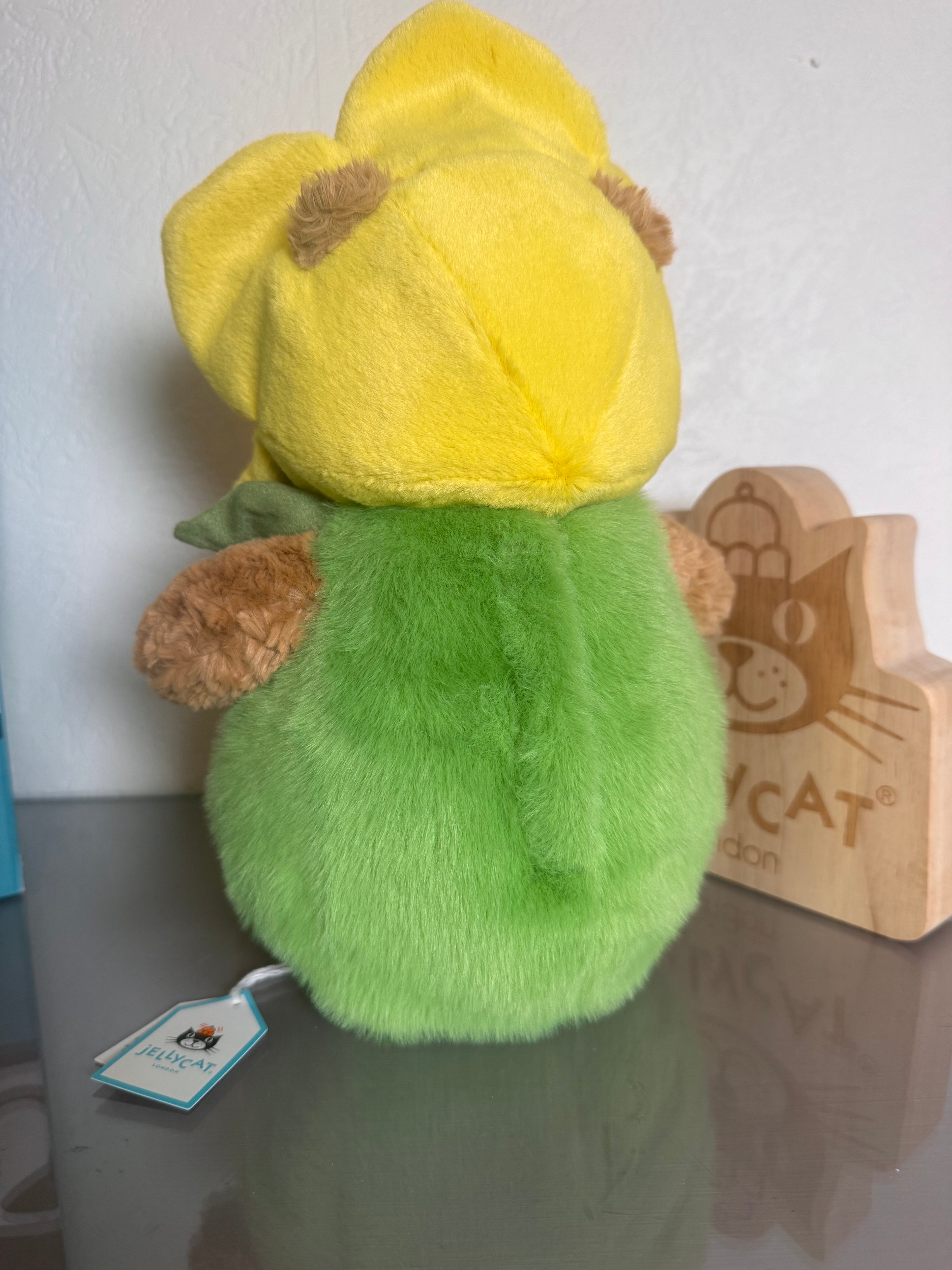 Bartholomew Bear Daffodil Outfit