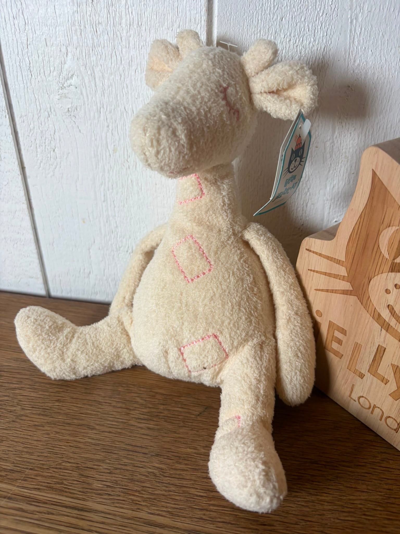 Jellycat Dreamer Giraffe Rattle