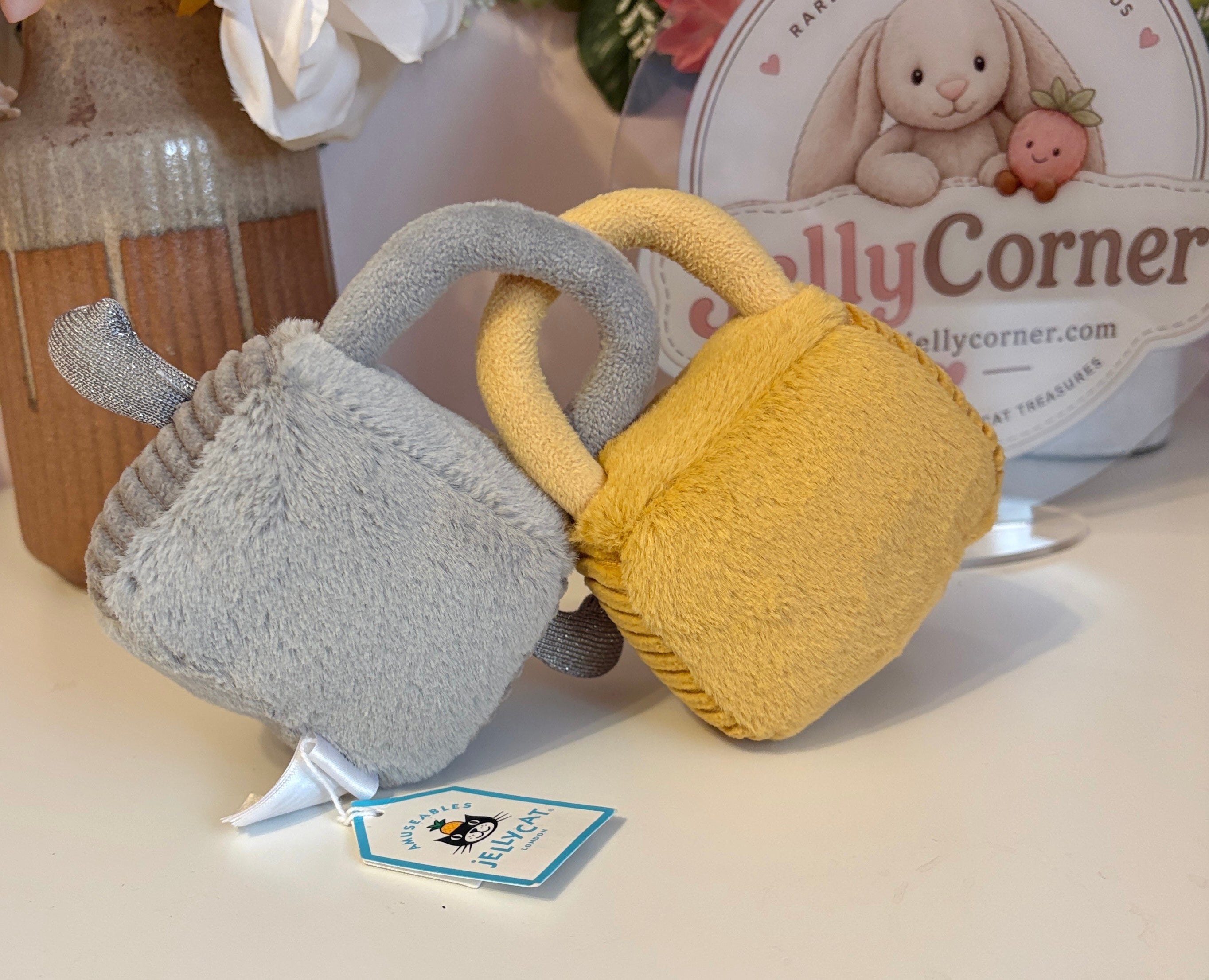 Jellycat Amuseable Love Locks