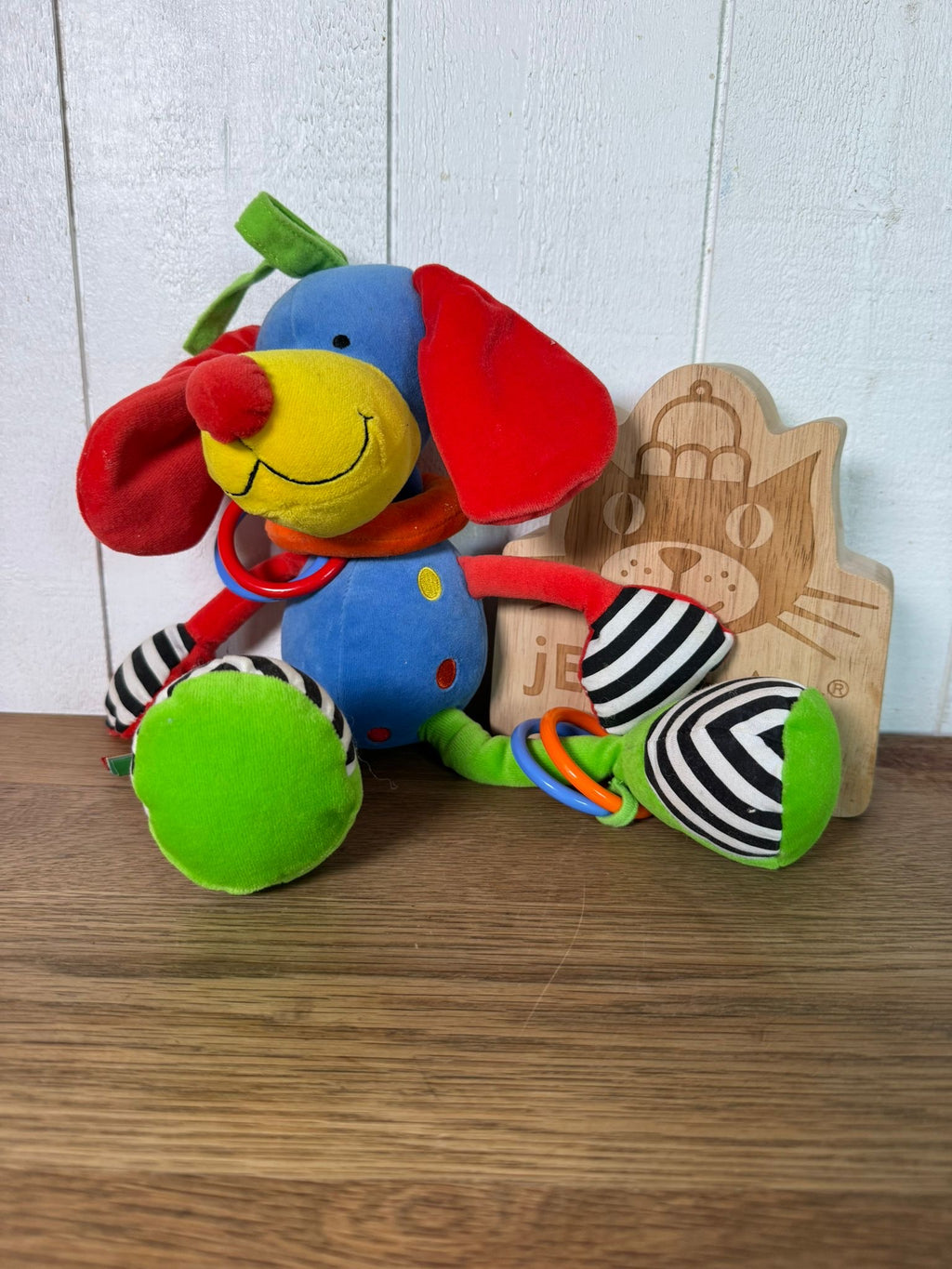 Jellycat Hoopy Loopy Dog
