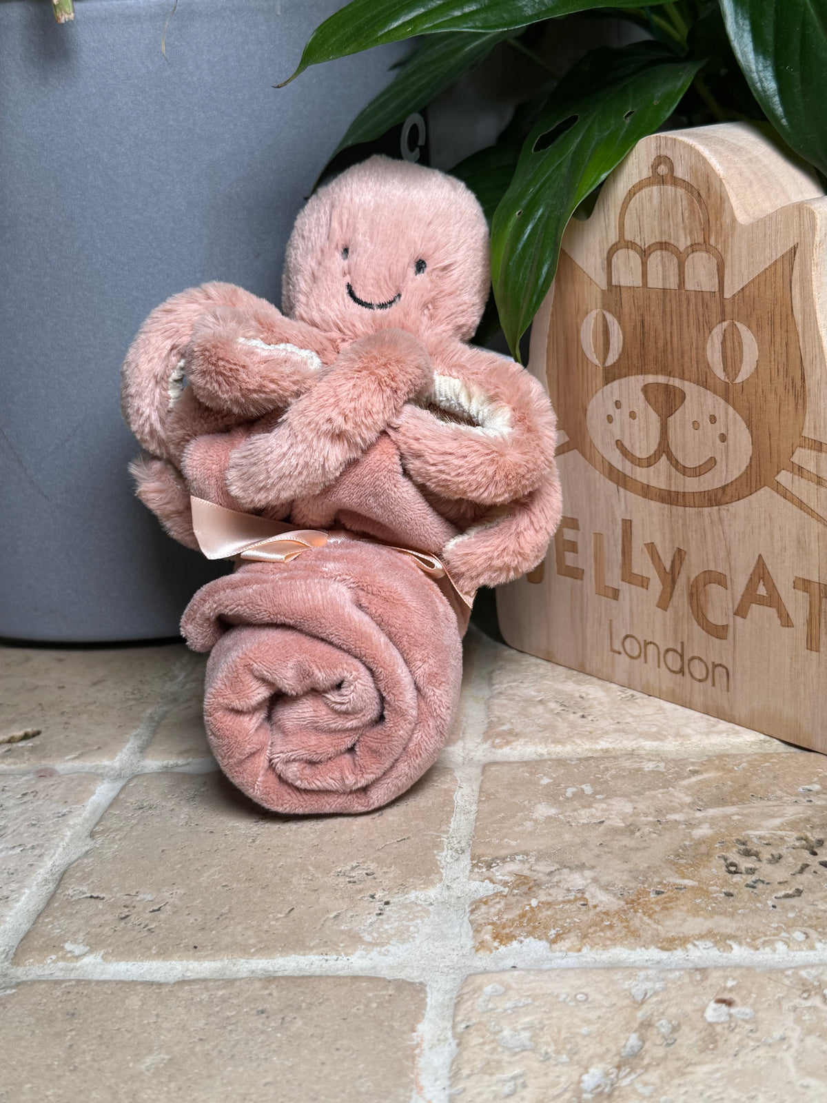 Jellycat Odell octopus Soother
