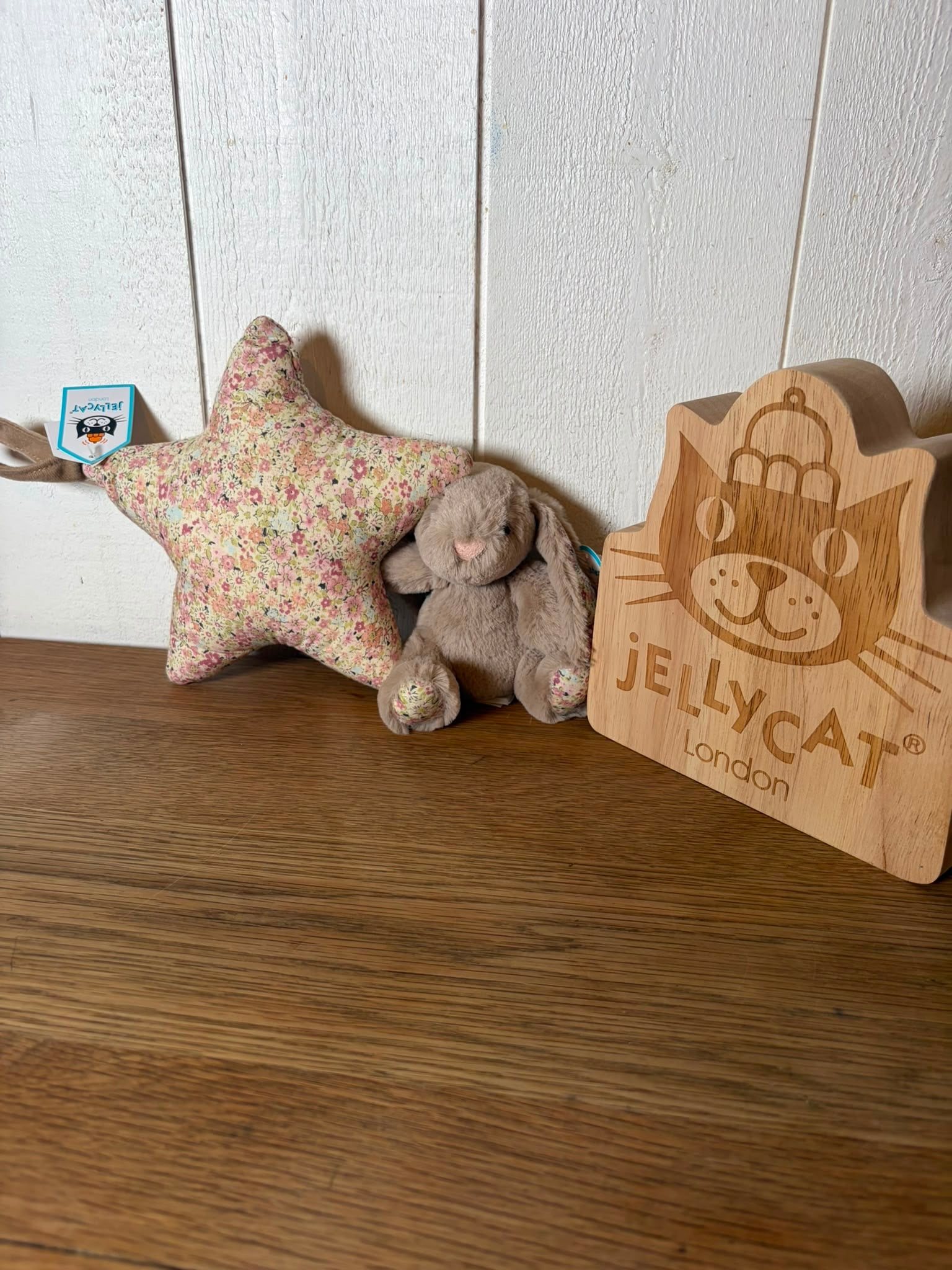 Jellycat Bashful Blossom Bunny Musical Pull 28cm - Bea Beige