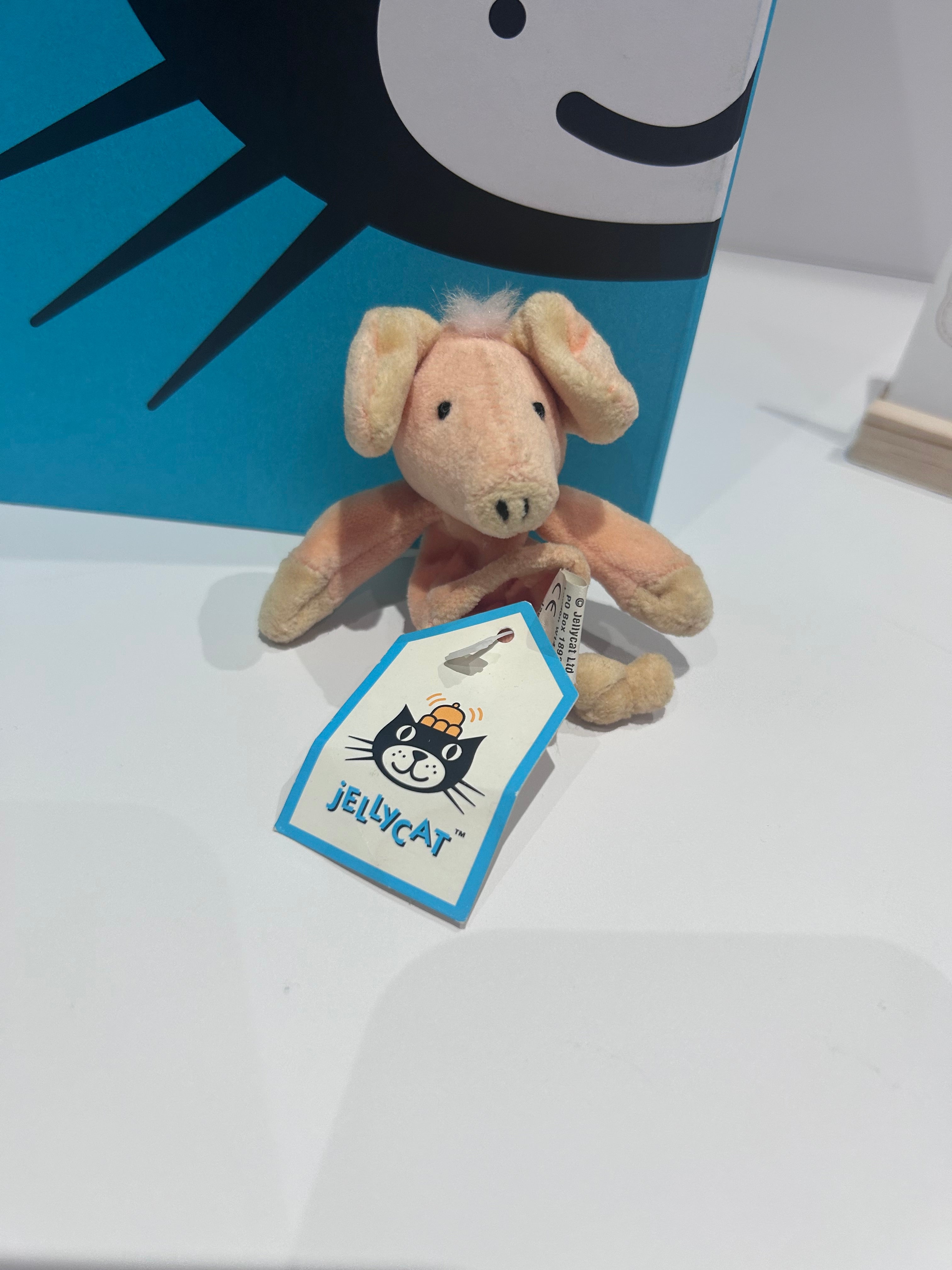 Jellycat Free Range Pig Finger Puppet