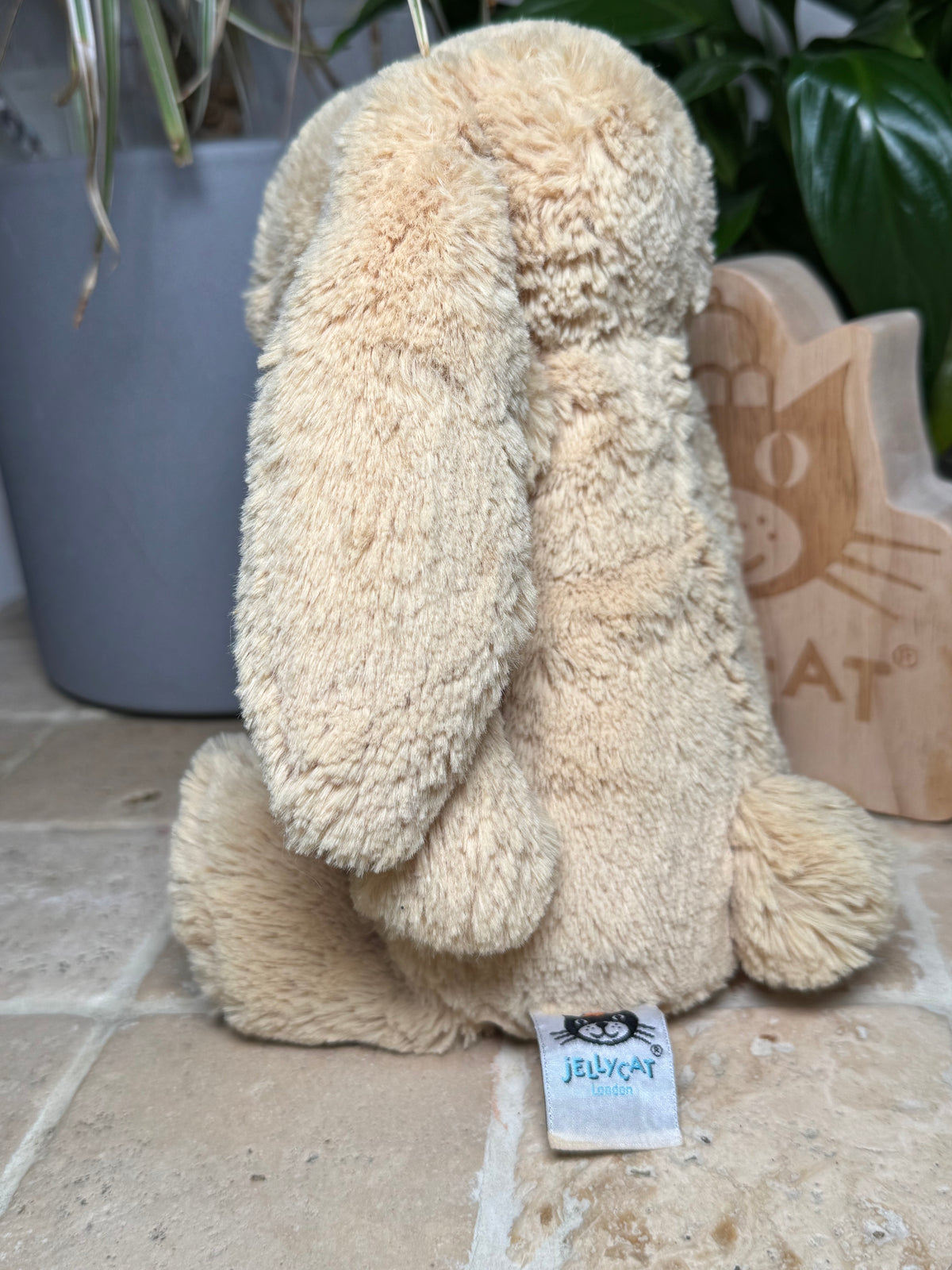 Jellycat Medium Bashful Honey Bunny