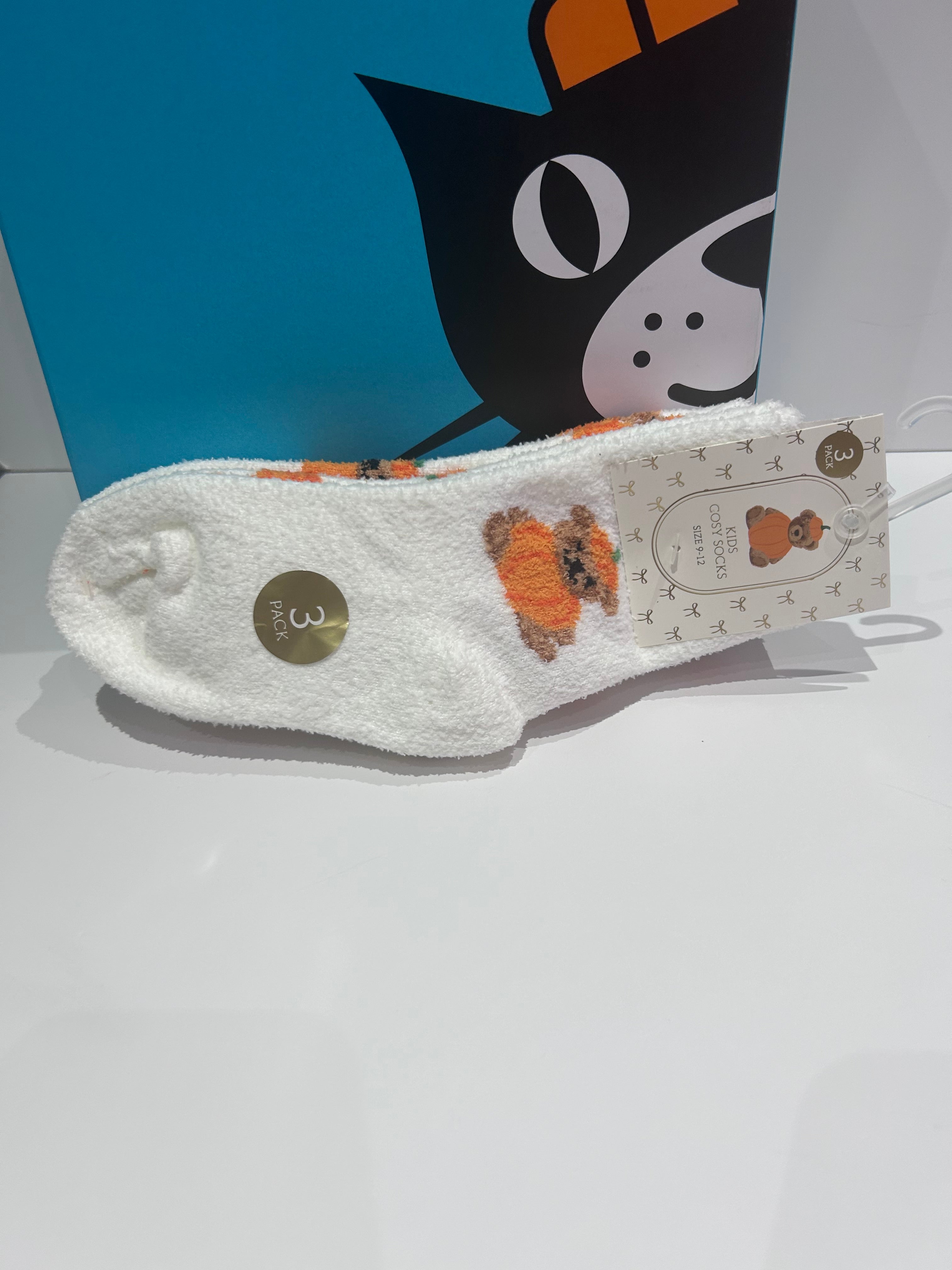 Cosy Pumpkin Bart Fluffy Socks ~ Kids 9-12uk