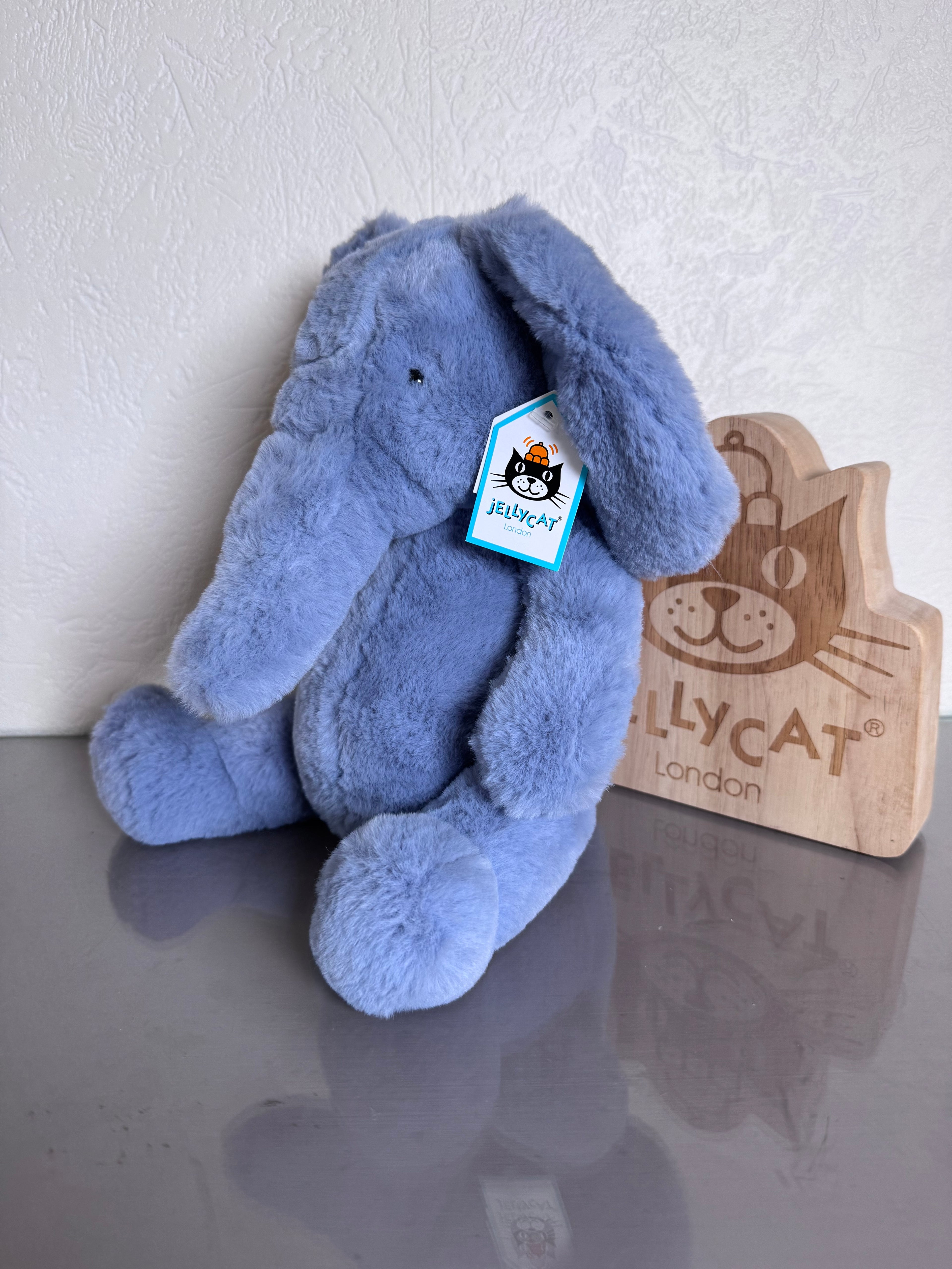 Medium Puffles Elephant