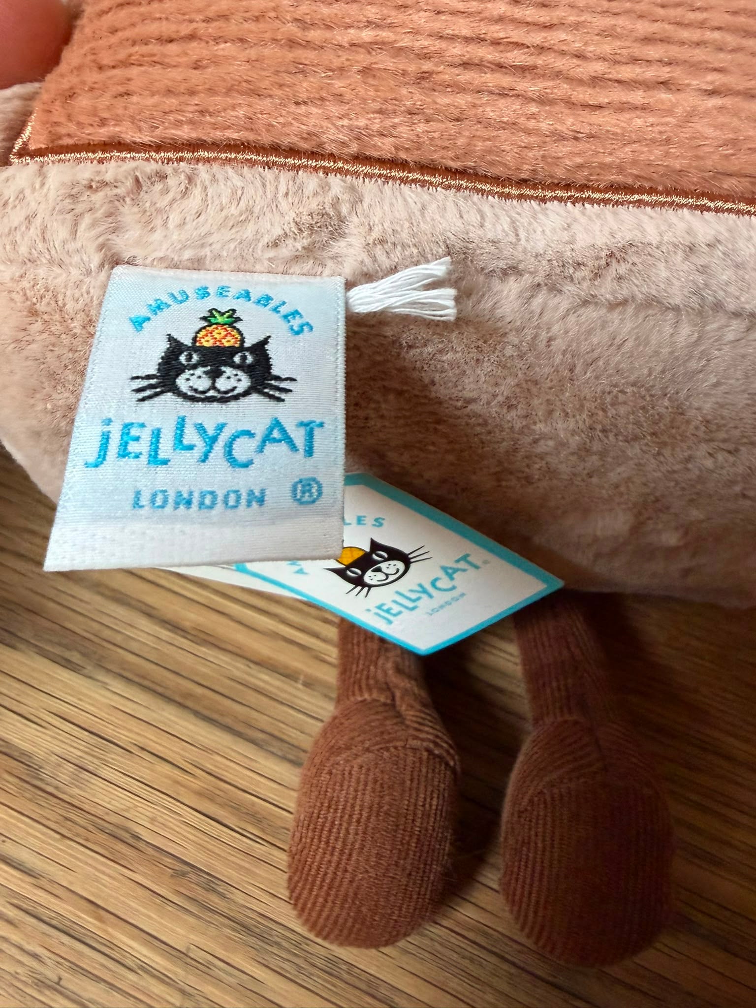 Jellycat Amuseables Treasure Chest