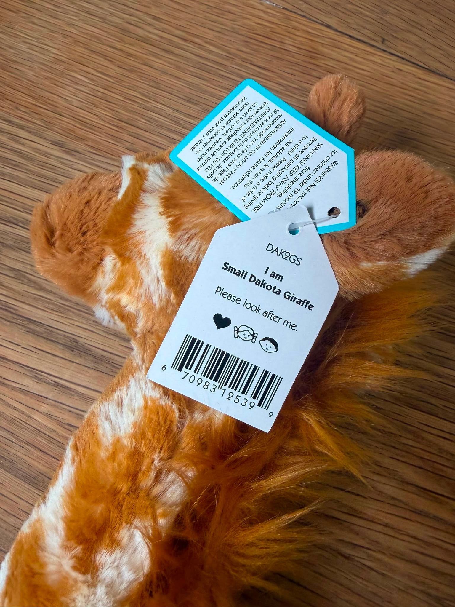 Jellycat Dakota Giraffe - Small