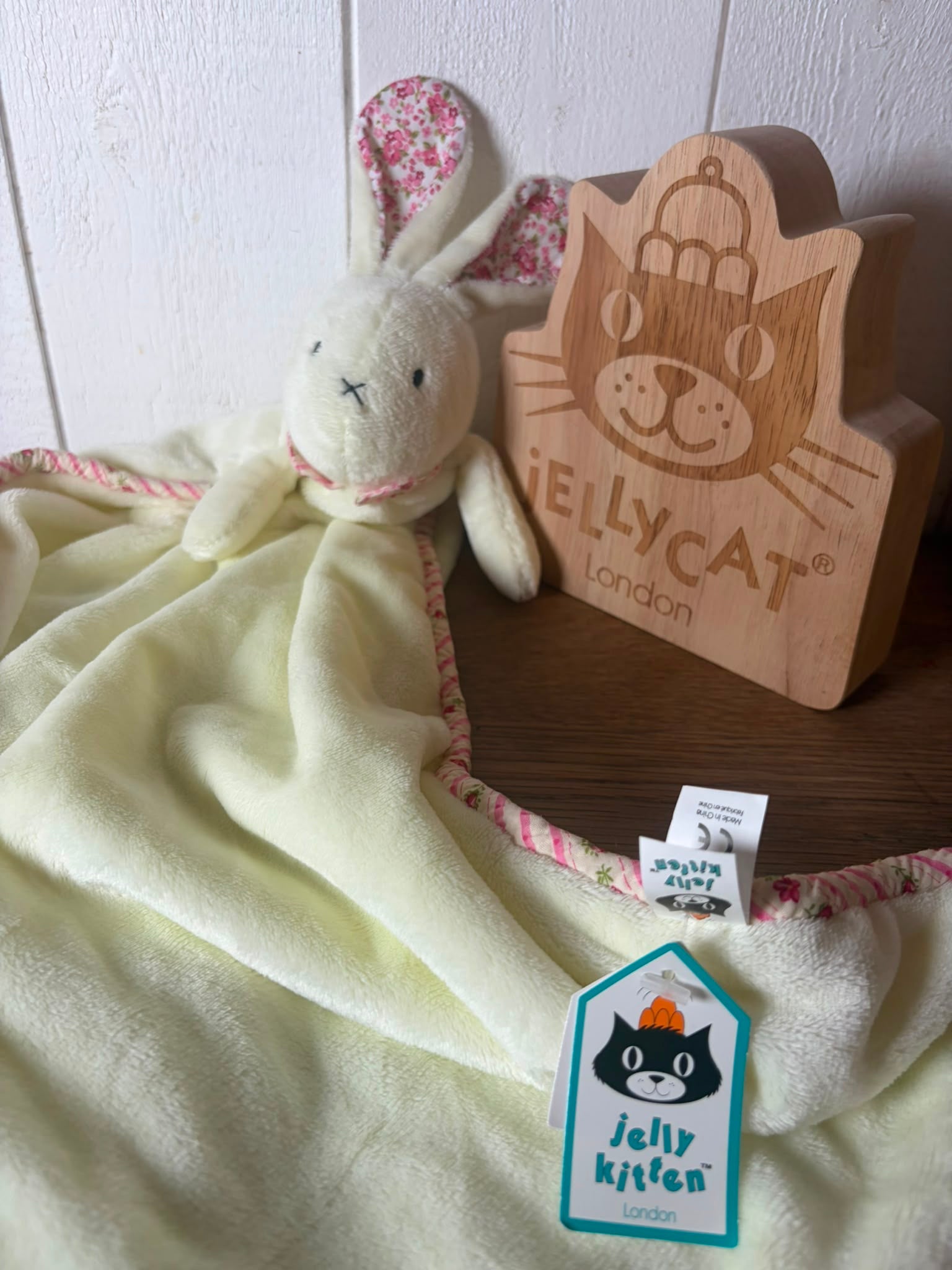 Jelly Kitten Rosebud Bunny Comforter