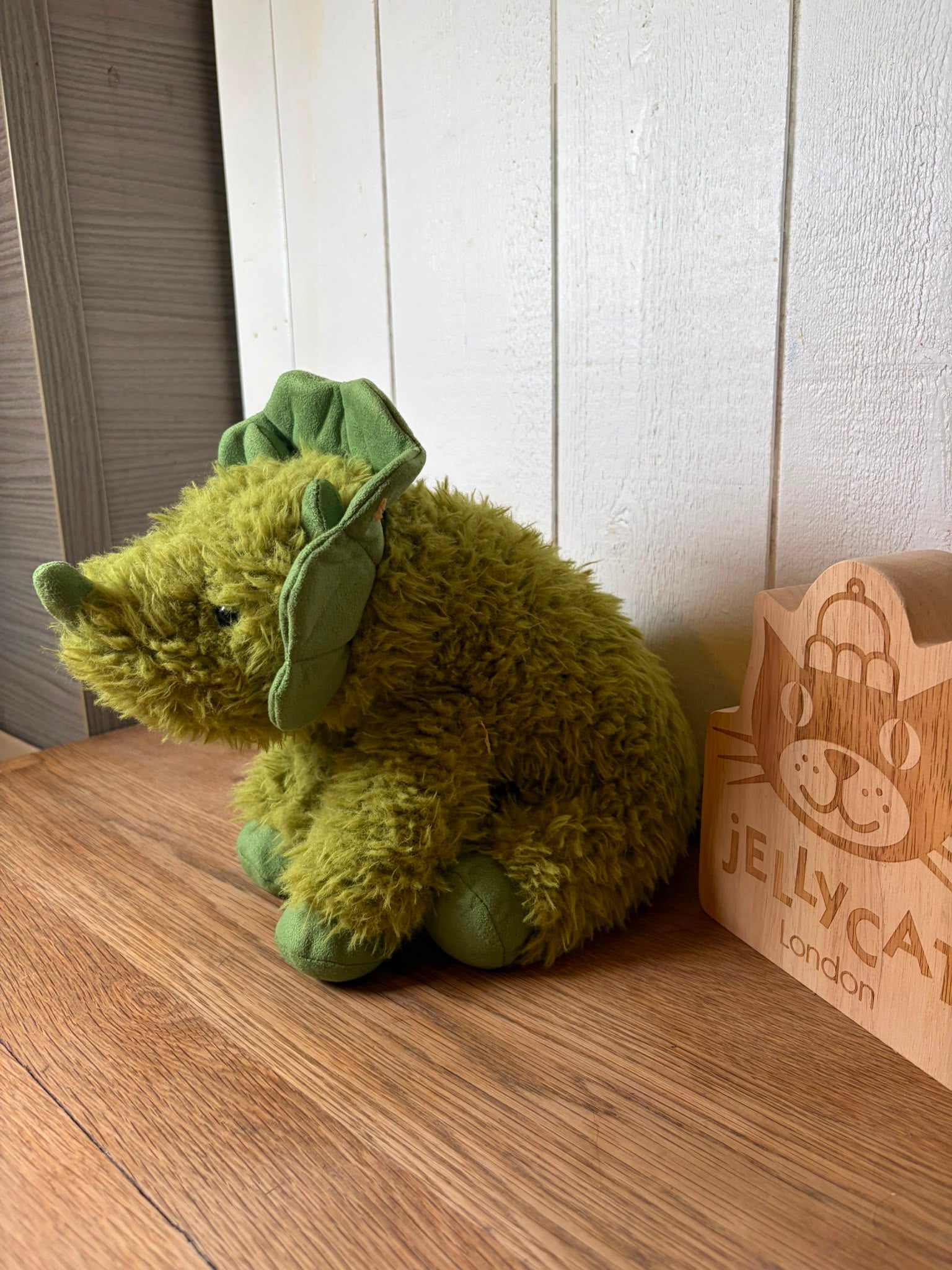 Jellycat Curvie Dino