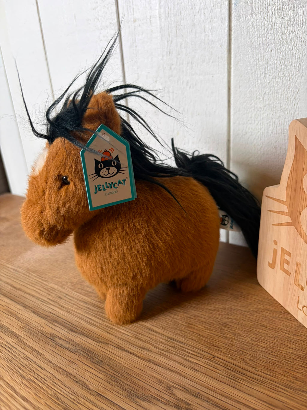 Jellycat Clippy Clop Bay Pony
