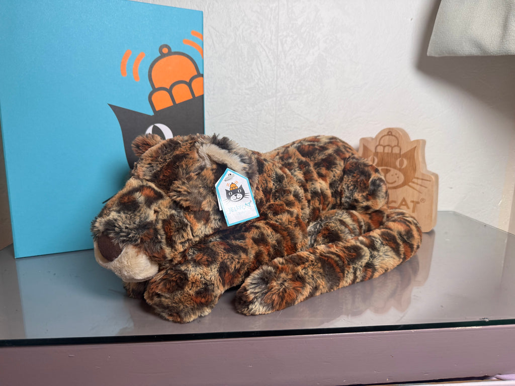 Livi Leopard (large)
