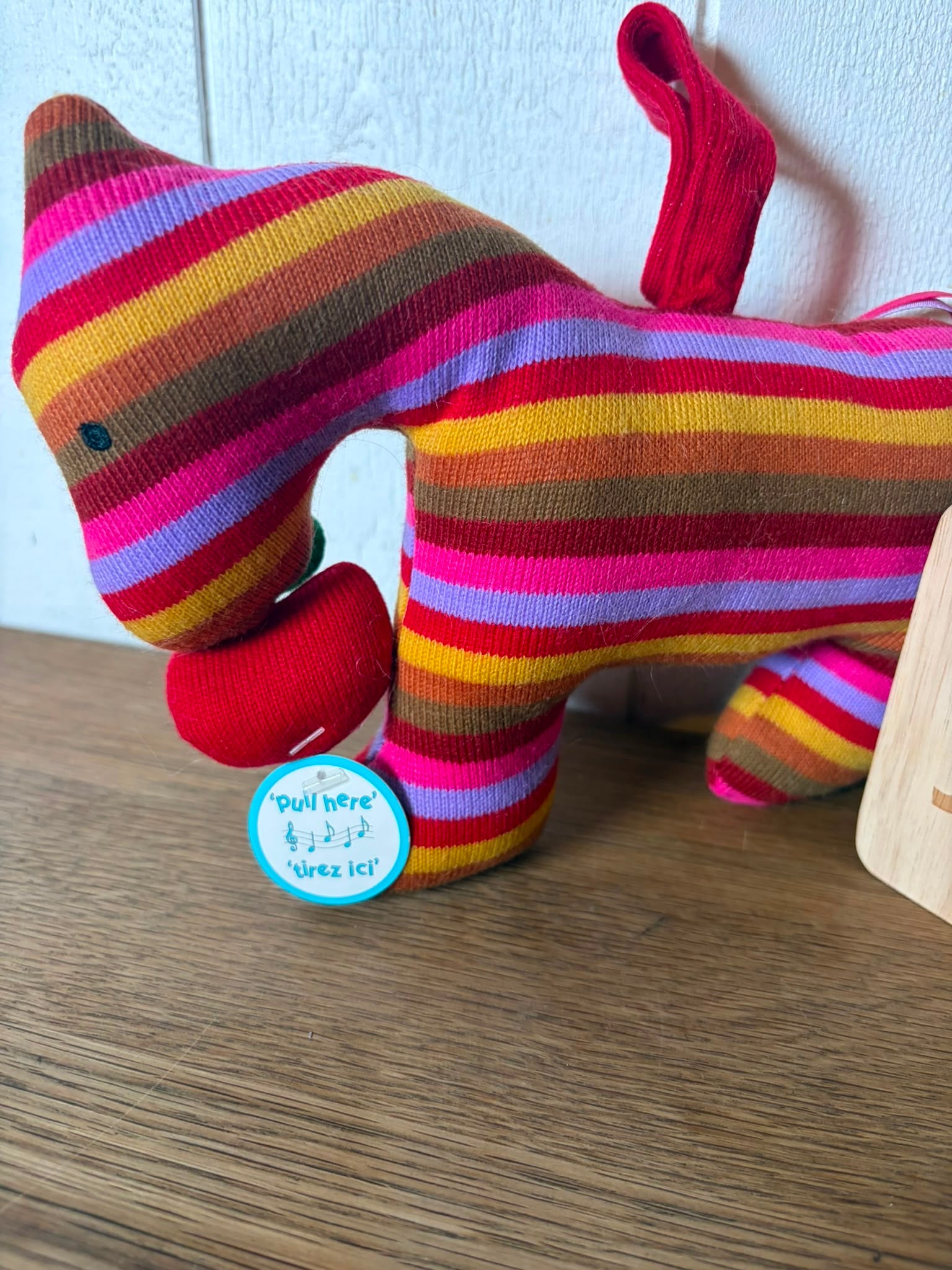Jellycat Jolie Pony Musical Pull
