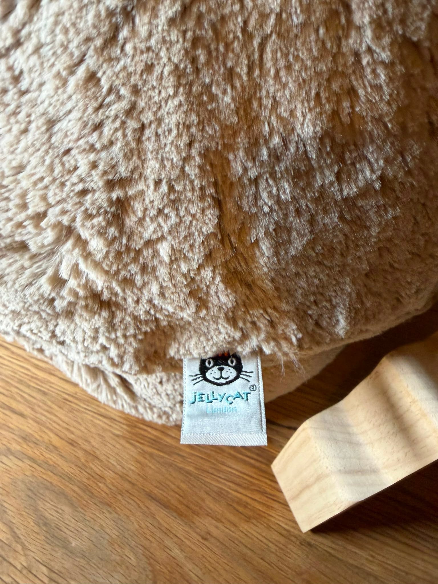 Jellycat Really Really Big Bashful beige bunny