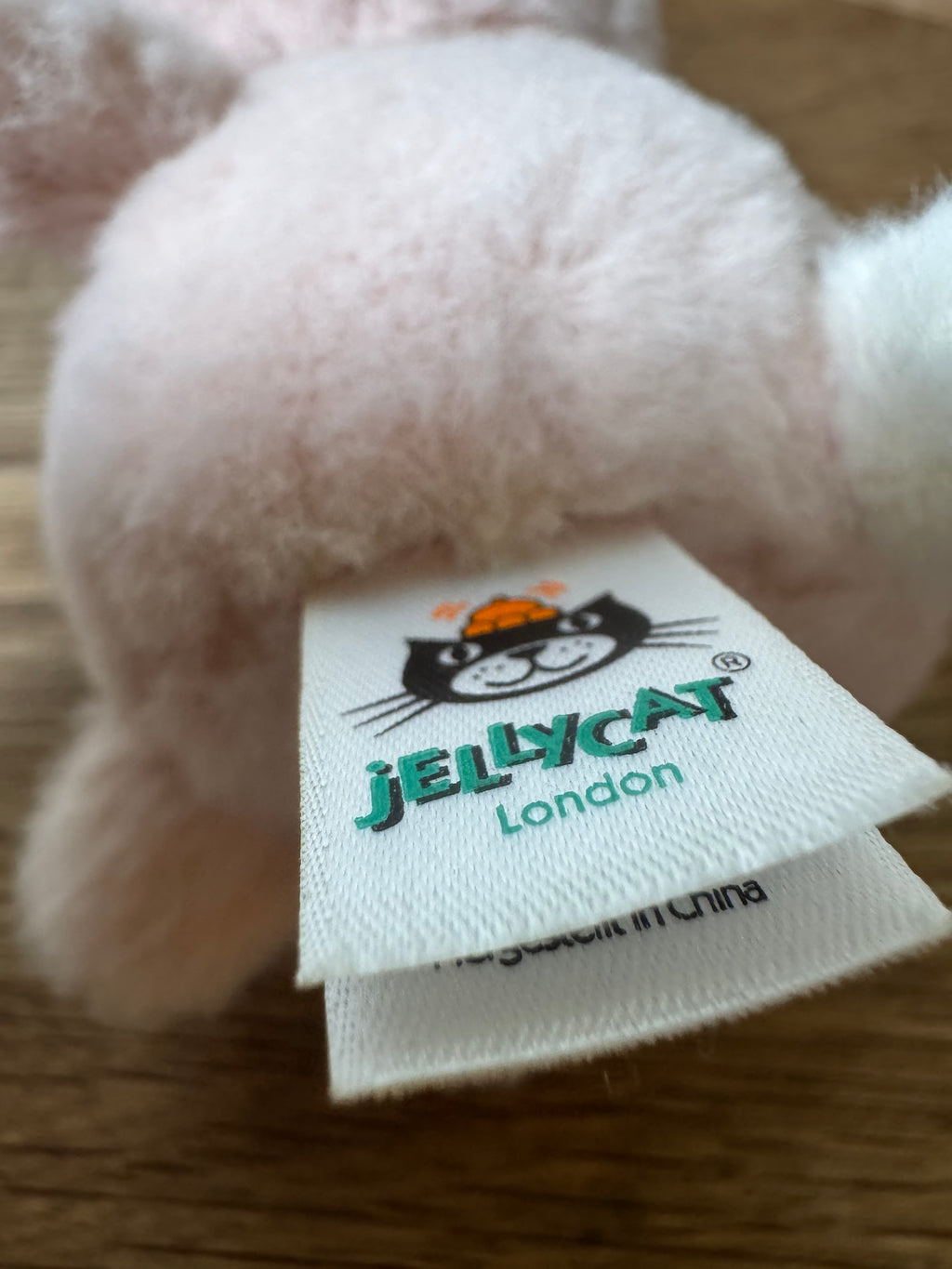 Jellycat x Kutie pops Bunny