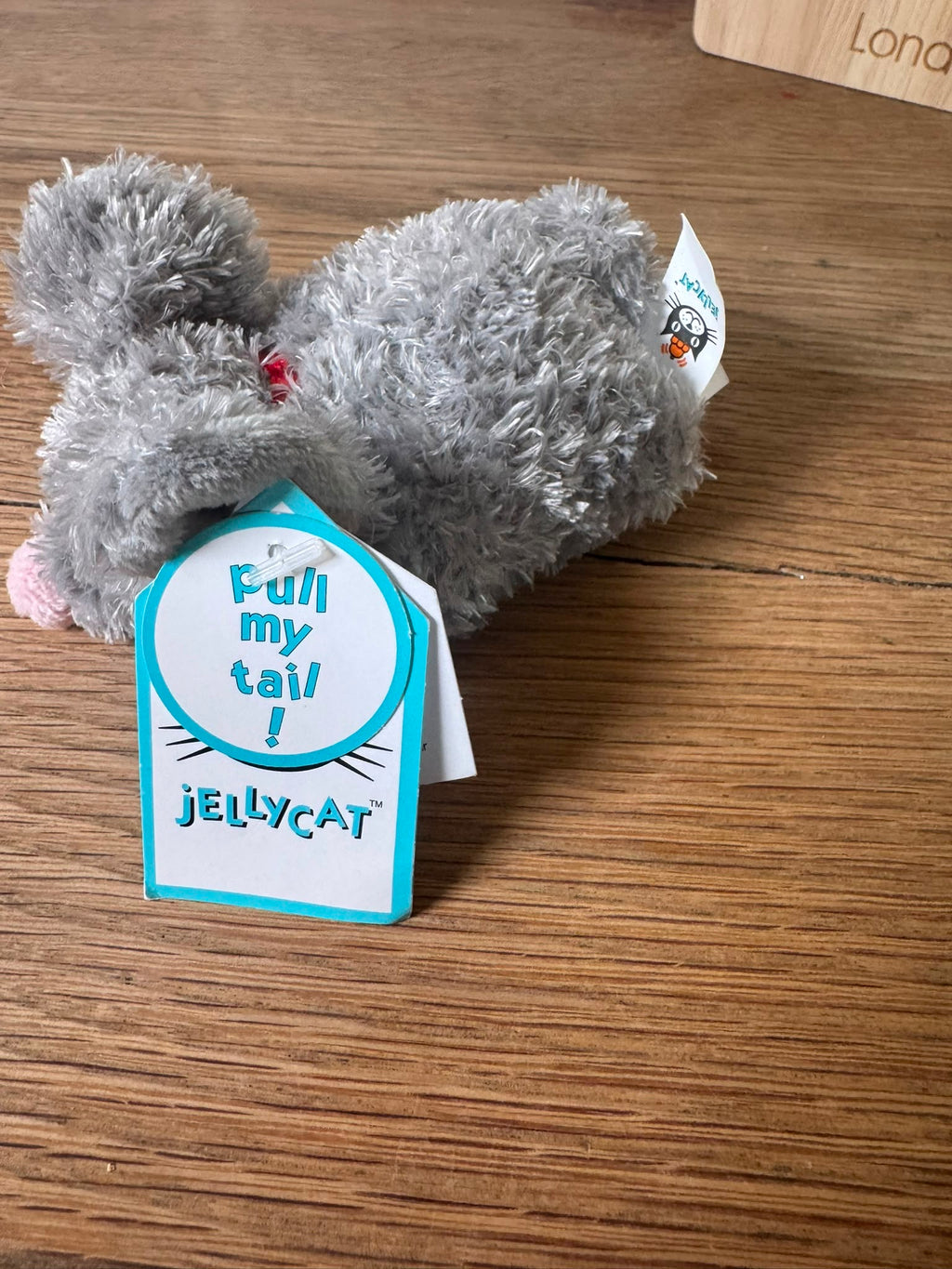 Jellycat Vibrating Bobtail Pet Mouse