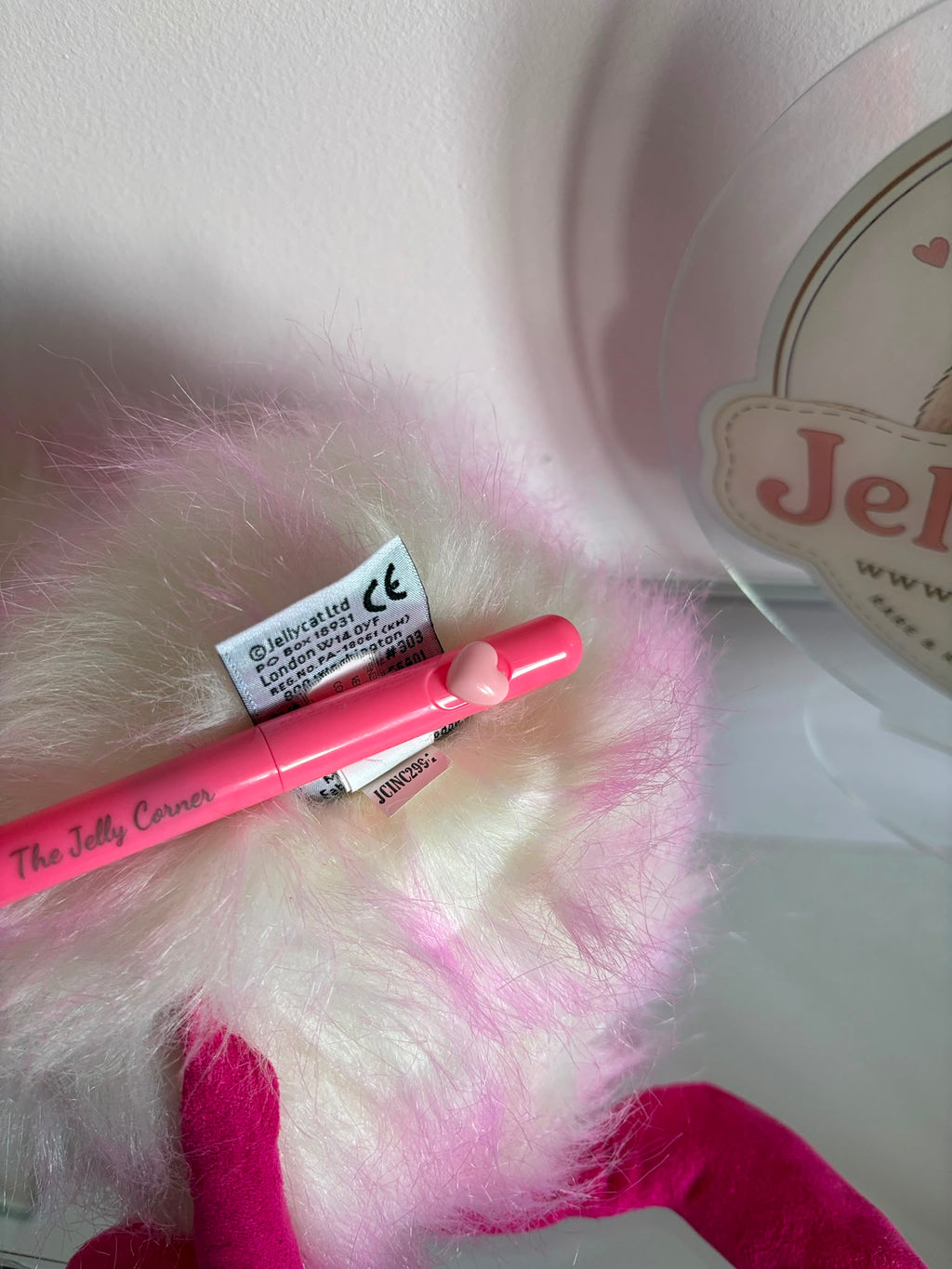 Jellycat Raspberry Ripple Pompom