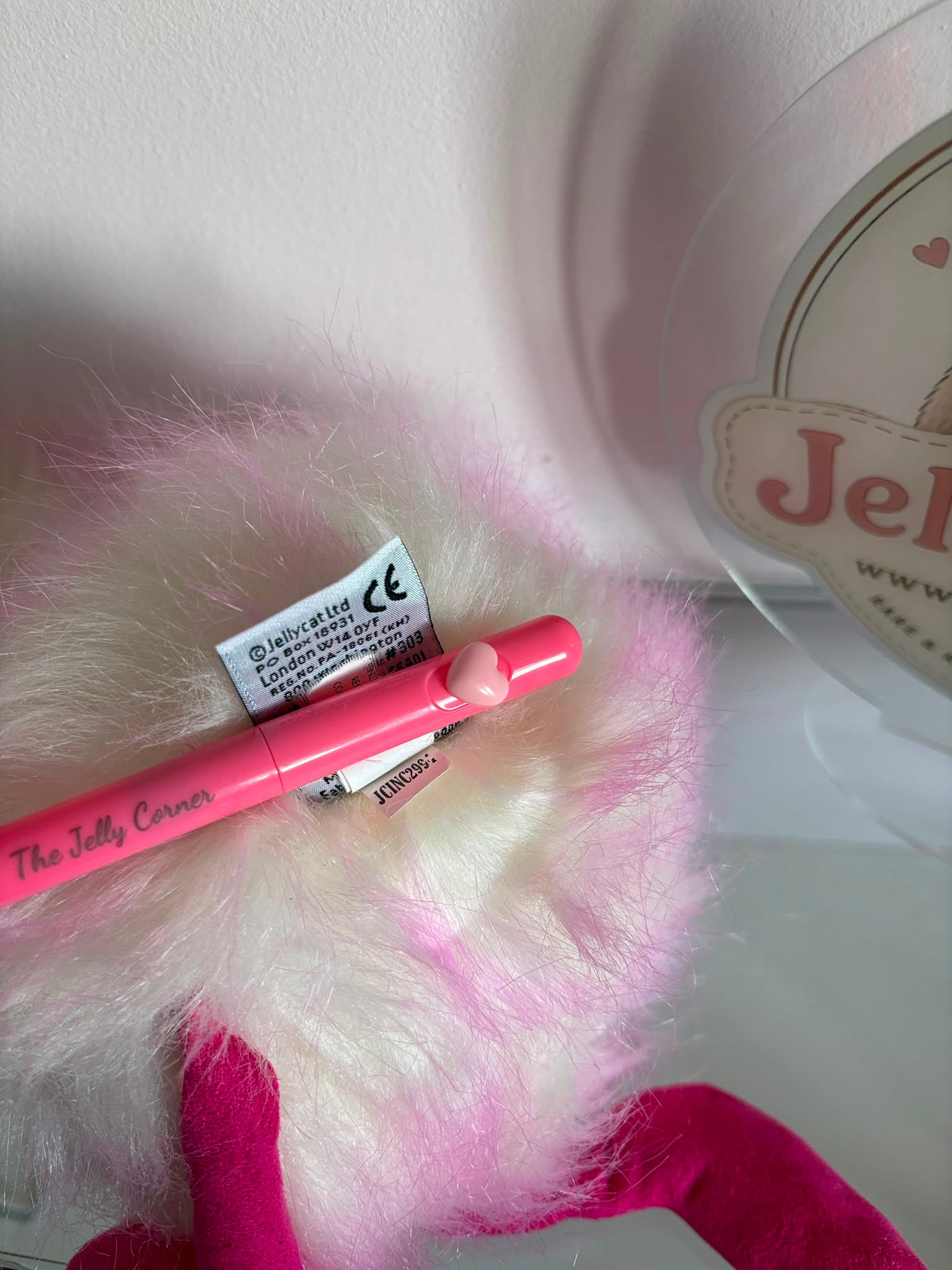 Jellycat Raspberry Ripple Pompom