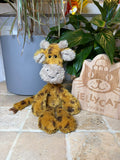 Jellycat Small Loppy Giraffe